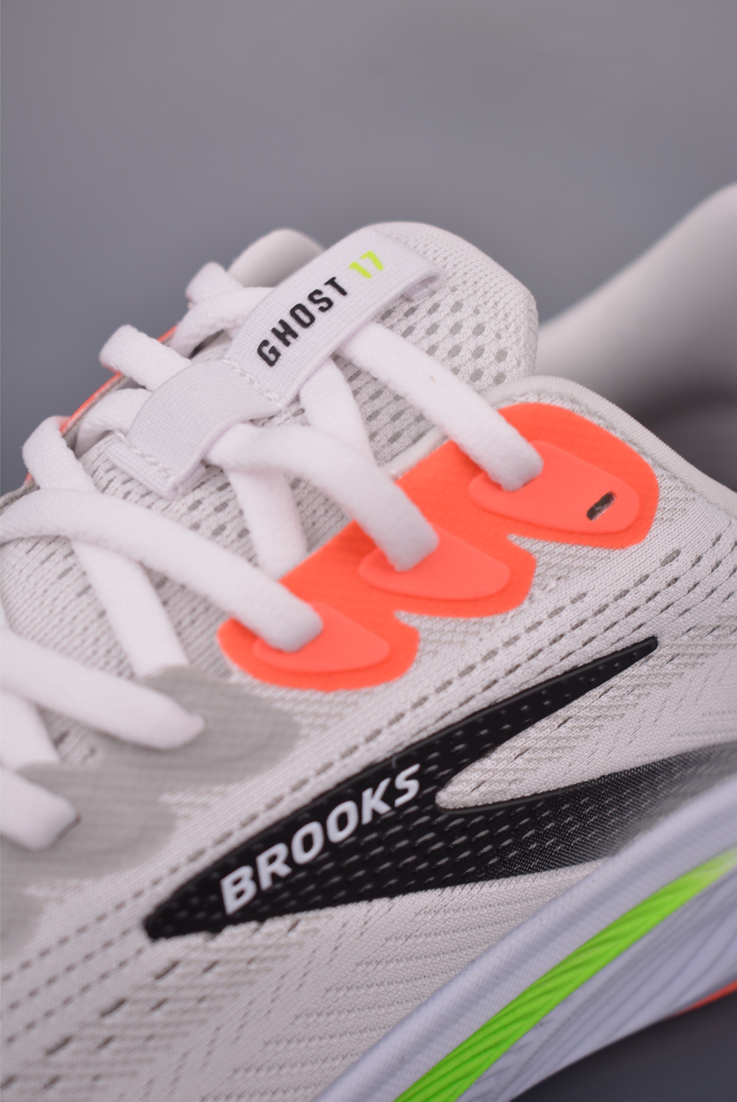Brooks 布鲁克斯 Ghost 17 超弹轻盈跑步鞋 低帮透气缓震支撑休闲运动慢跑鞋 110442
