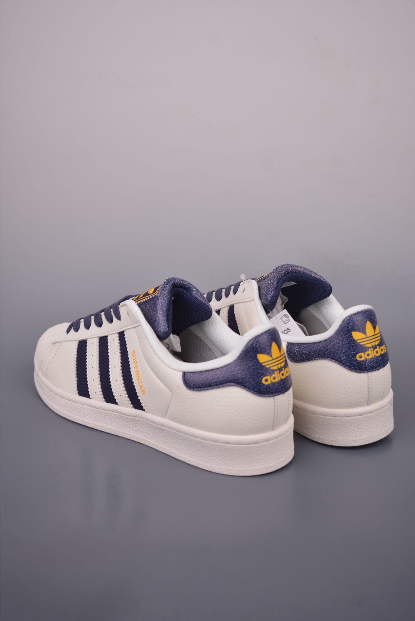 Adidas Originals Superstar Classic White Sneakers, Leather Upper - All Sizes 2 i1755561599540 9854 0 1