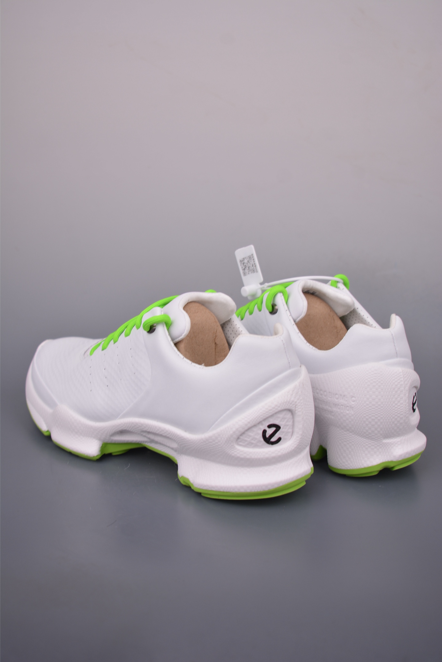 ECCO Men's BIOM Summer Sneakers: Lightweight Comfort for Outdoor Activities 2 i1755561647608 2732 0 1