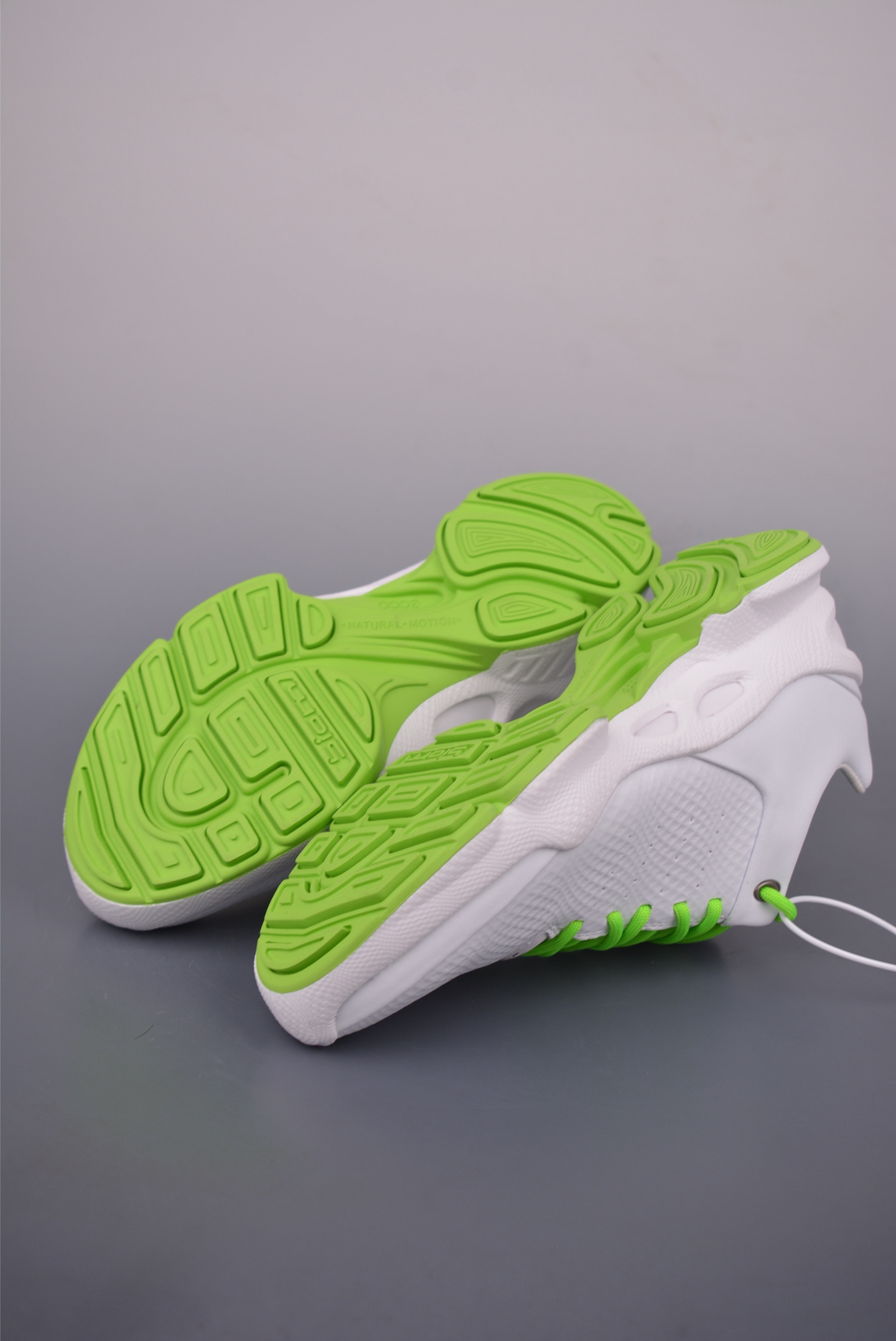 ECCO Men's BIOM Summer Sneakers: Lightweight Comfort for Outdoor Activities 3 i1755561650842 4734 0 2