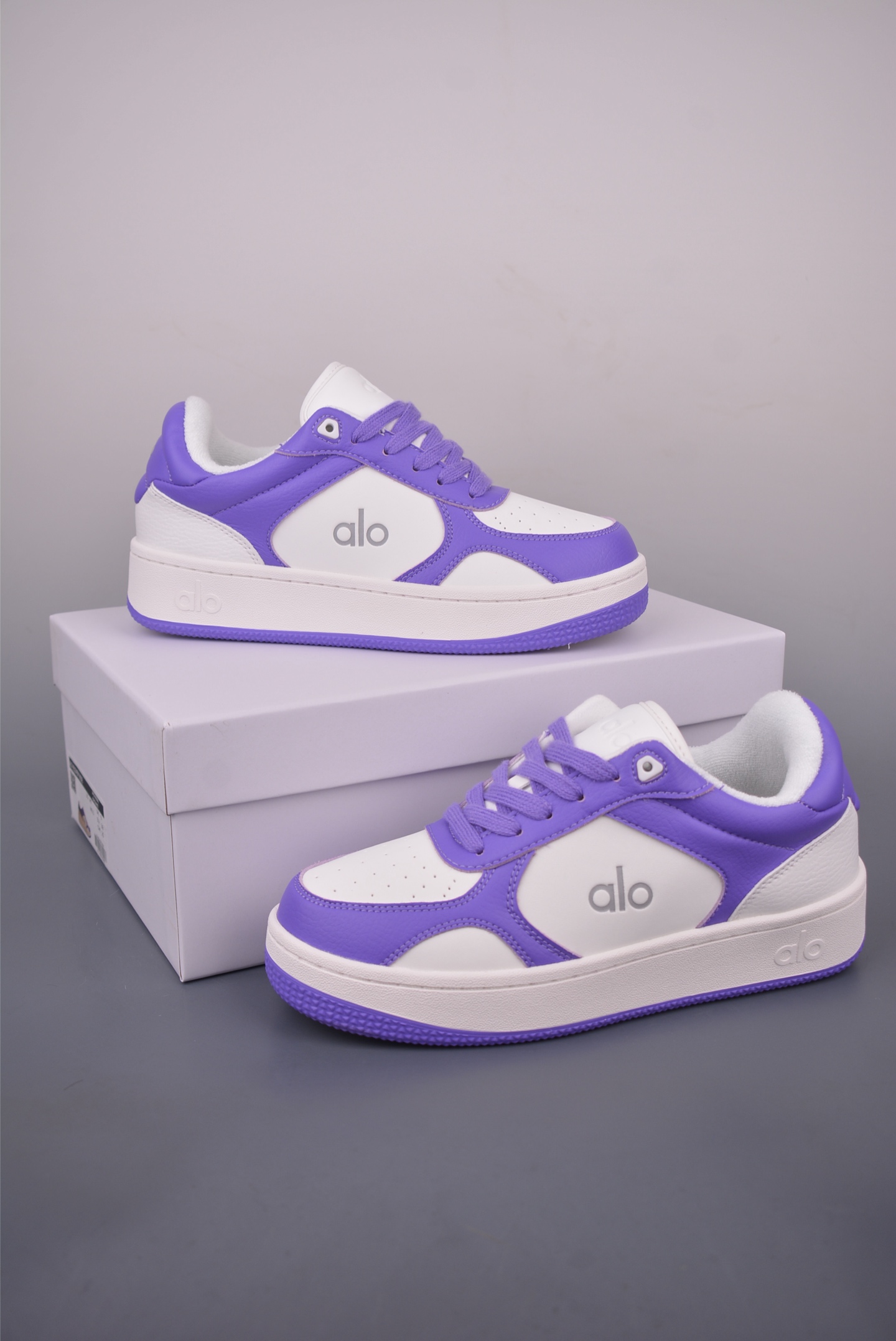 Alo Yoga Recovery Mode Low-Top Sneakers - Comfortable, Durable, and Stylish 6 i1755561726177 7451 0 4