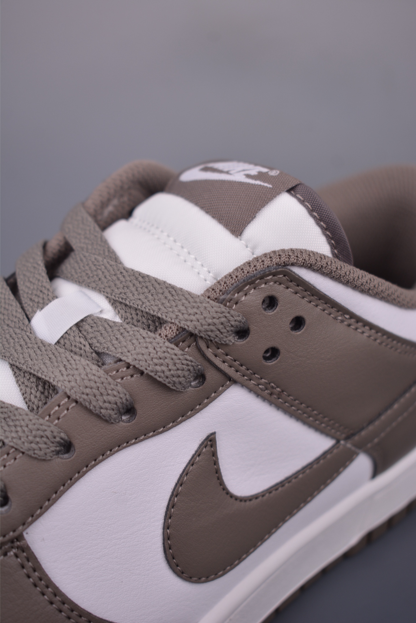 Nike SB Dunk Low White/Light Iron Ore Sneakers HF5441-111, Men's Sizes 8 i1755561792709 5802 0 7