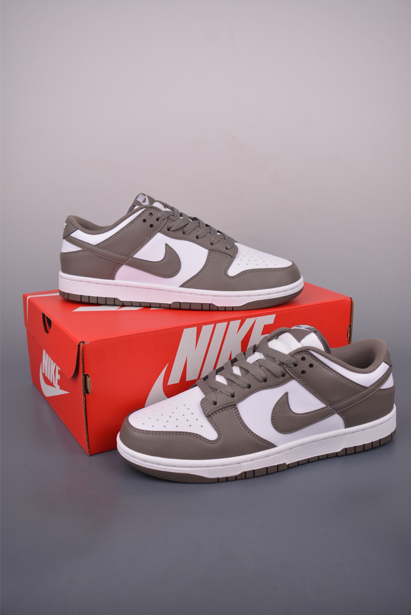 Nike SB Dunk Low White/Light Iron Ore Sneakers HF5441-111, Men's Sizes 6 i1755561792789 225 0 4
