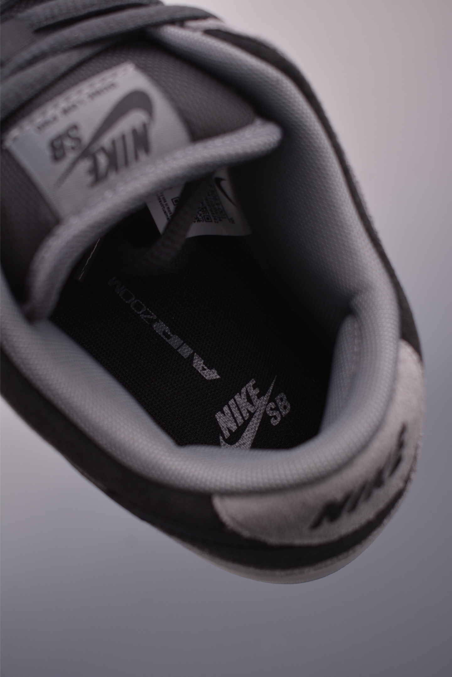 Nike SB Dunk Low Grey/Black - Premium Quality, Original Materials 9 i1755562081956 1628 0 8
