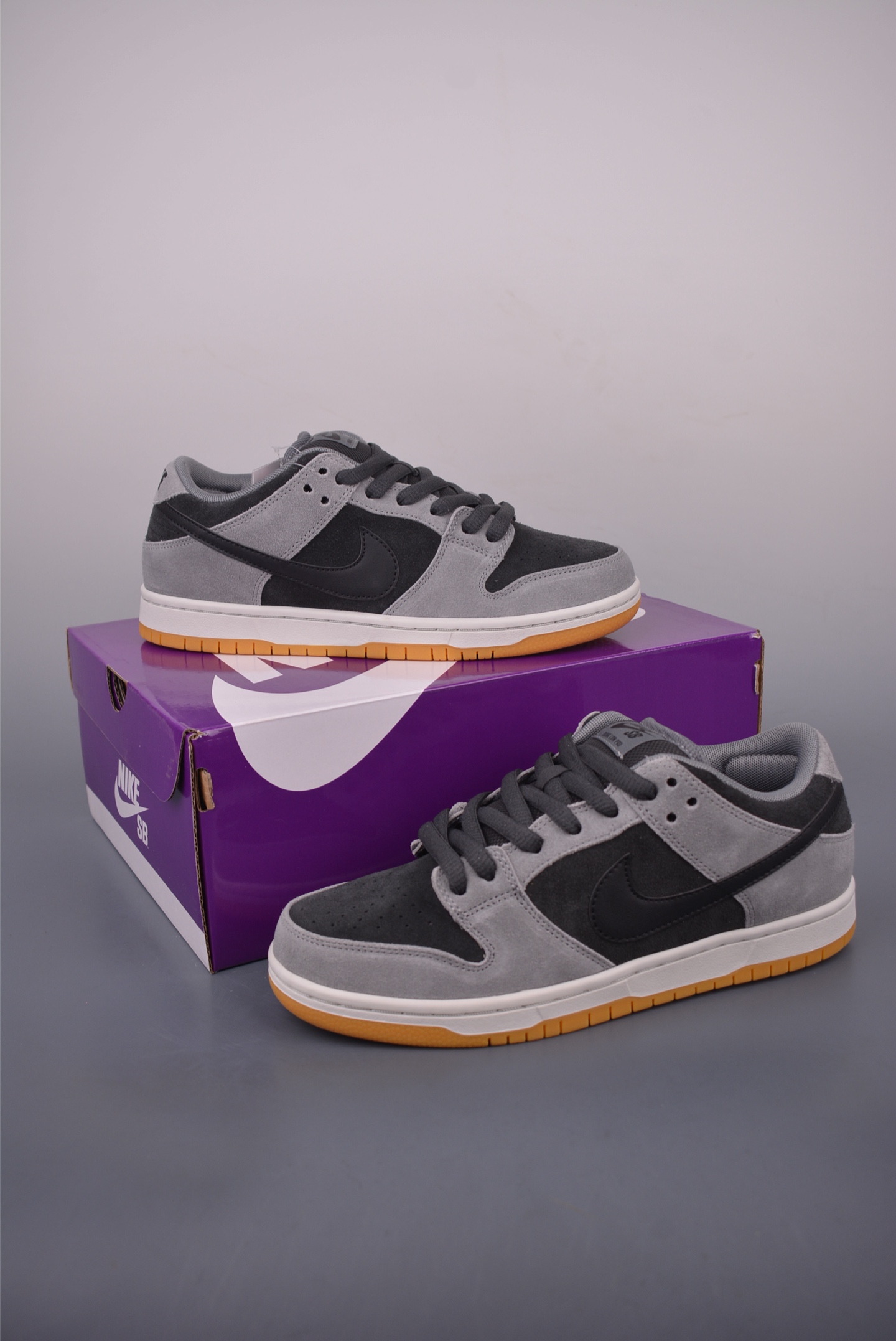 Nike SB Dunk Low Grey/Black - Premium Quality, Original Materials 5 i1755562081970 8649 0 4