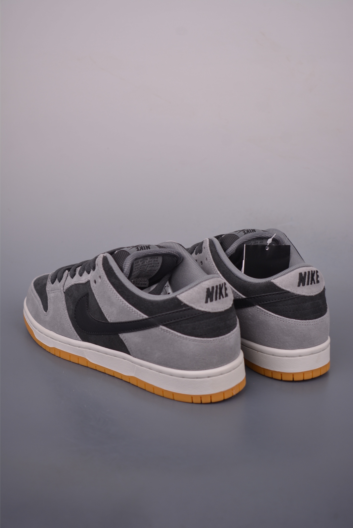 Nike SB Dunk Low Grey/Black - Premium Quality, Original Materials 2 i1755562083567 62 0 1