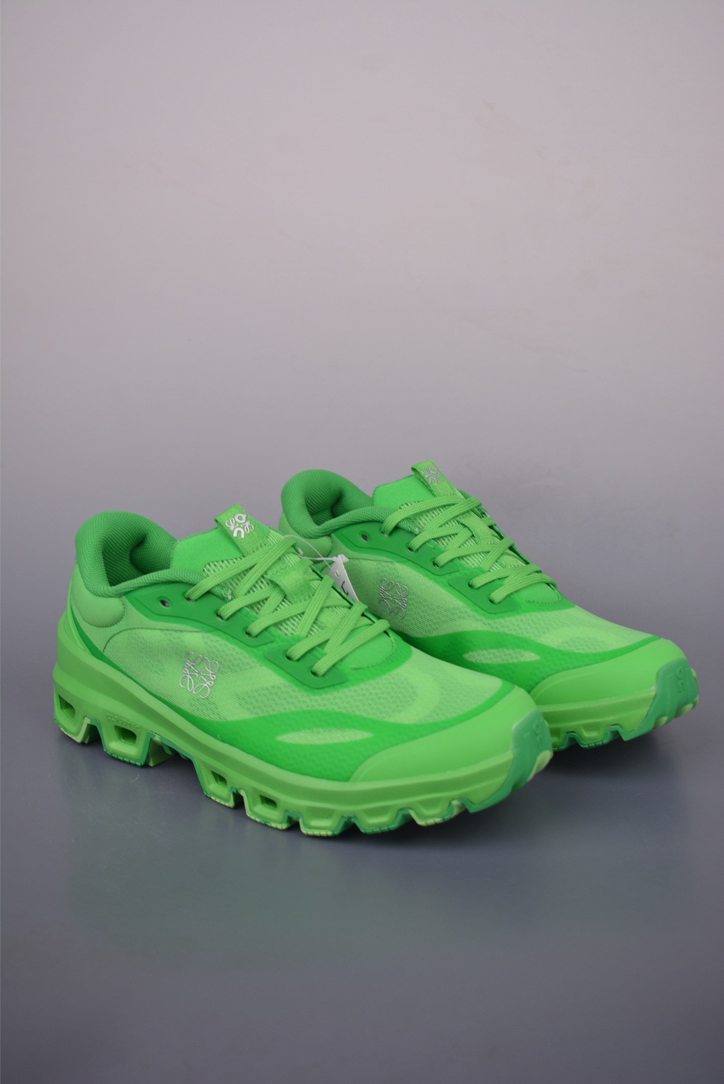 On Running x Loewe Cloud Hi Edge Green Running Shoes - Urban Exploration 1 i1755641871387 163 0 0