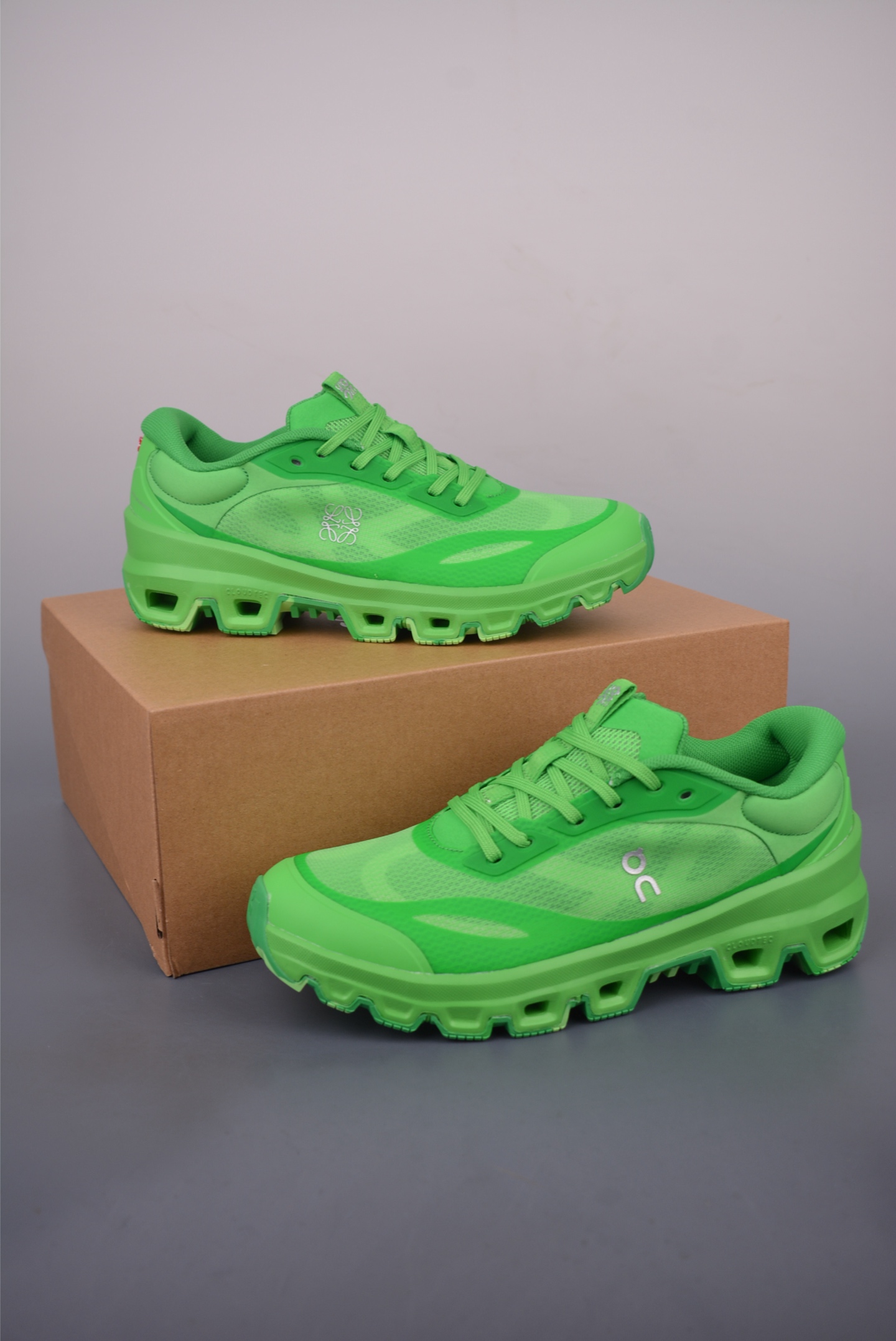 On Running x Loewe Cloud Hi Edge Green Running Shoes - Urban Exploration 5 i1755641871389 5940 0 4