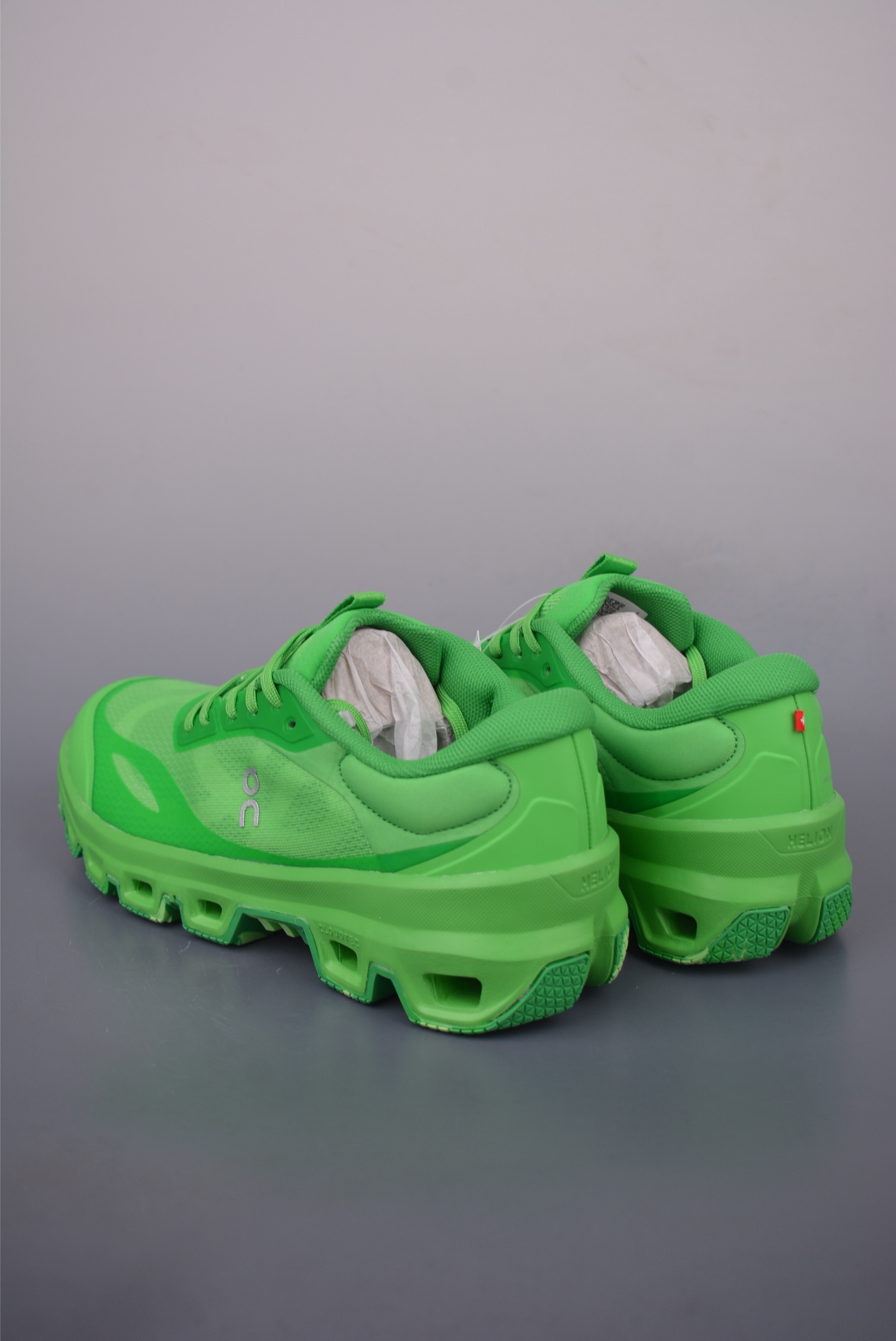 On Running x Loewe Cloud Hi Edge Green Running Shoes - Urban Exploration 2 i1755641873662 5062 0 1