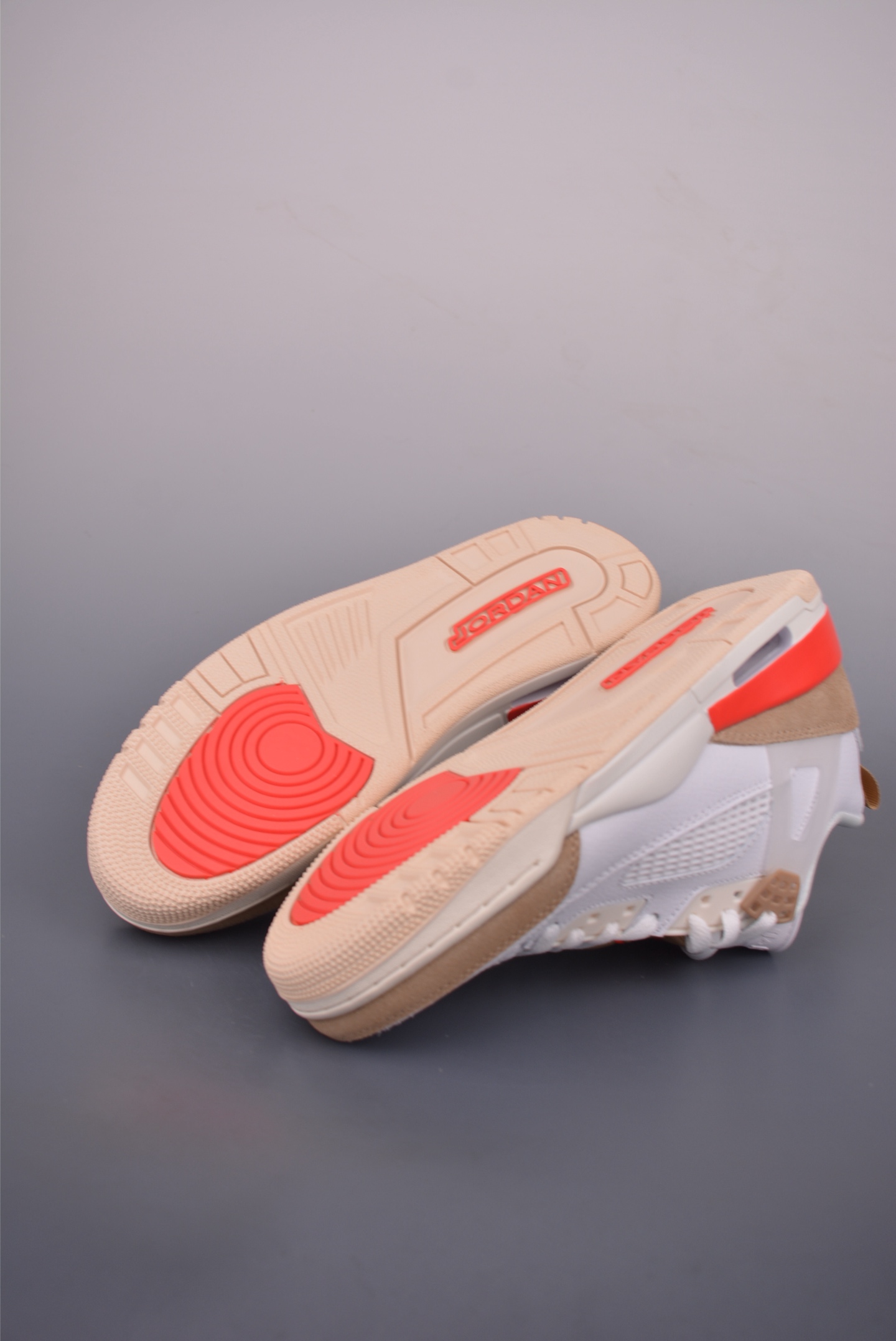 Jordan Spizike Low White/Neutral Basketball Shoes - Style & Comfort 3 i1755641941538 6716 0 2