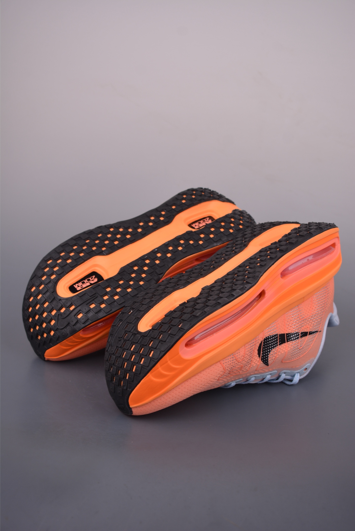 Nike Vomero Premium Air Cushion Running Shoes - Anniversary Edition 2 i1755641989183 475 0 2