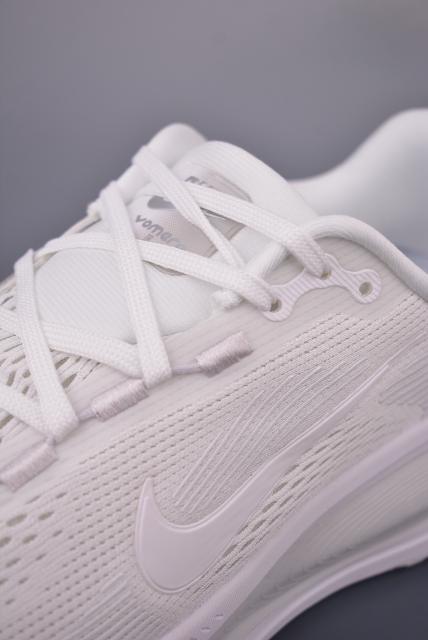 Nike Air Zoom Vomero Plus Running Shoes - Ultimate Cushioning & Performance 8 i1755642250415 7132 0 6