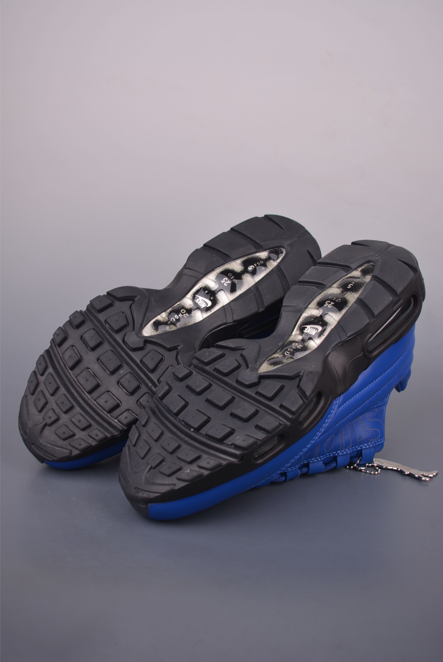 Nike Air Max 95 LUX Supreme Running Shoes - Blue, Air Cushioning 4 i1755642290220 1034 0 2