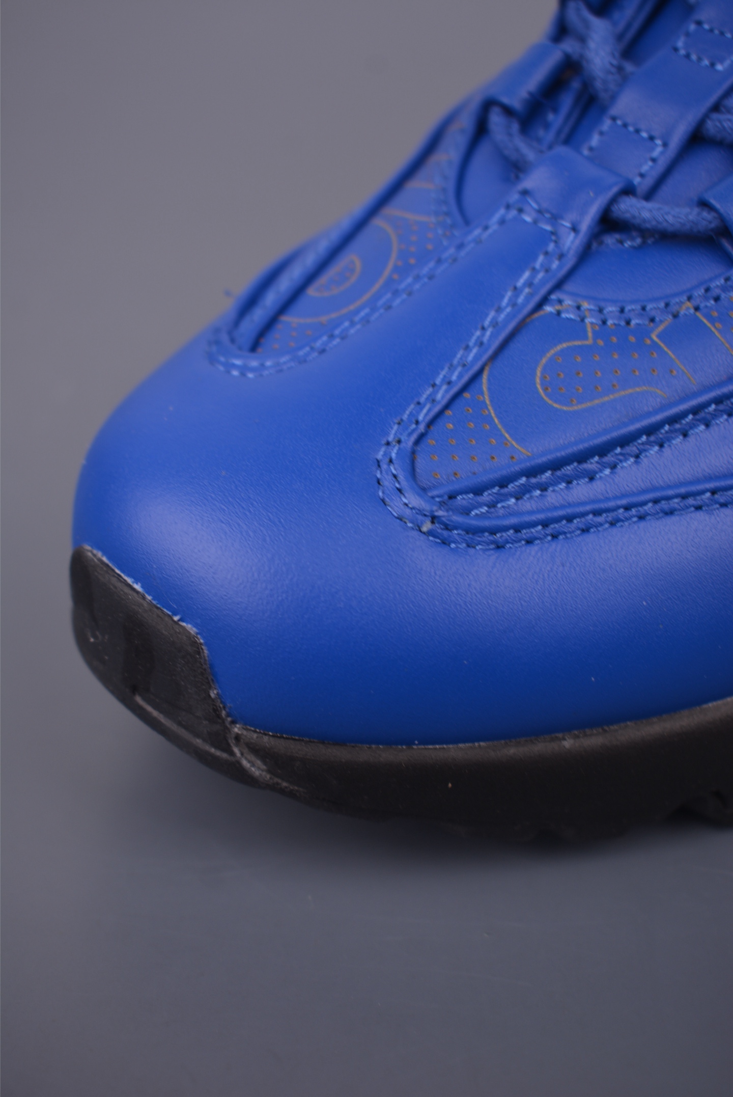Nike Air Max 95 LUX Supreme Running Shoes - Blue, Air Cushioning 7 i1755642291752 5417 0 5