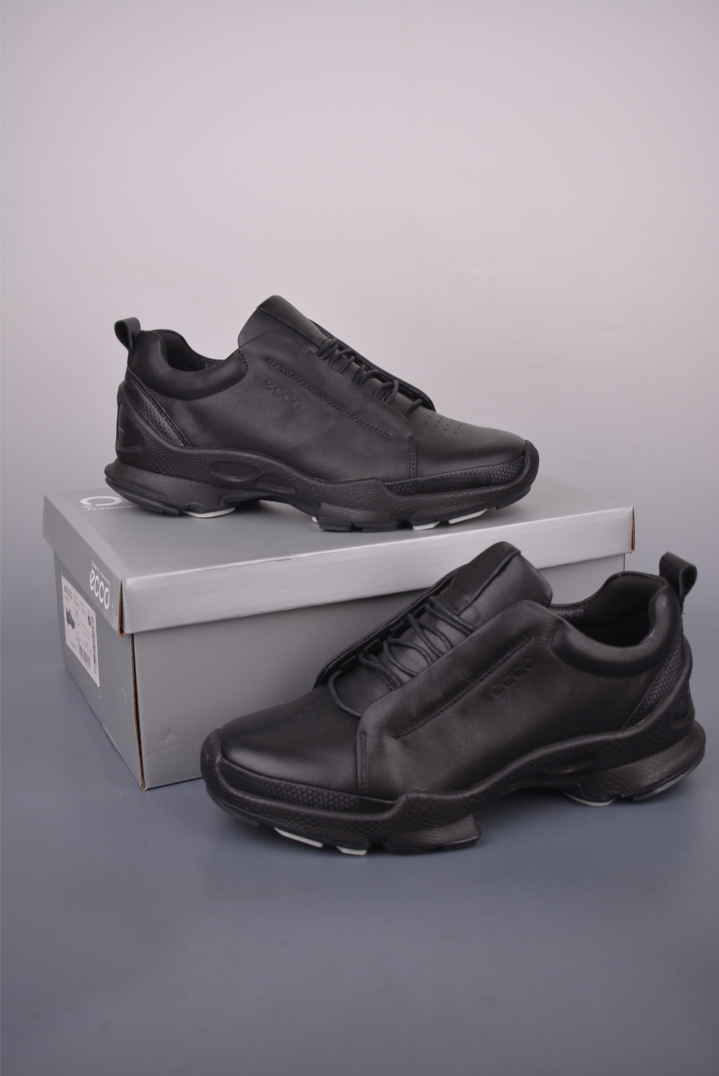 ECCO Men's BIOM 2.0 Leather Outdoor Sneaker - Lightweight & Comfortable 5 i1755642328527 9367 0 4