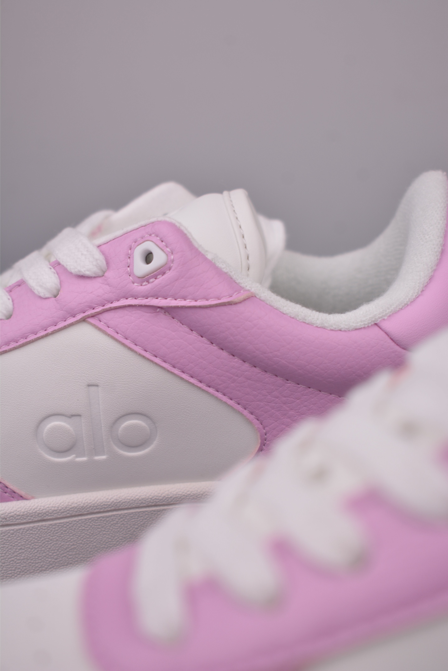 Alo Yoga Recovery Mode LABUBU Collab Low-Top Sneakers - Pink/White, Comfortable 8 i1755642423669 9378 0 7