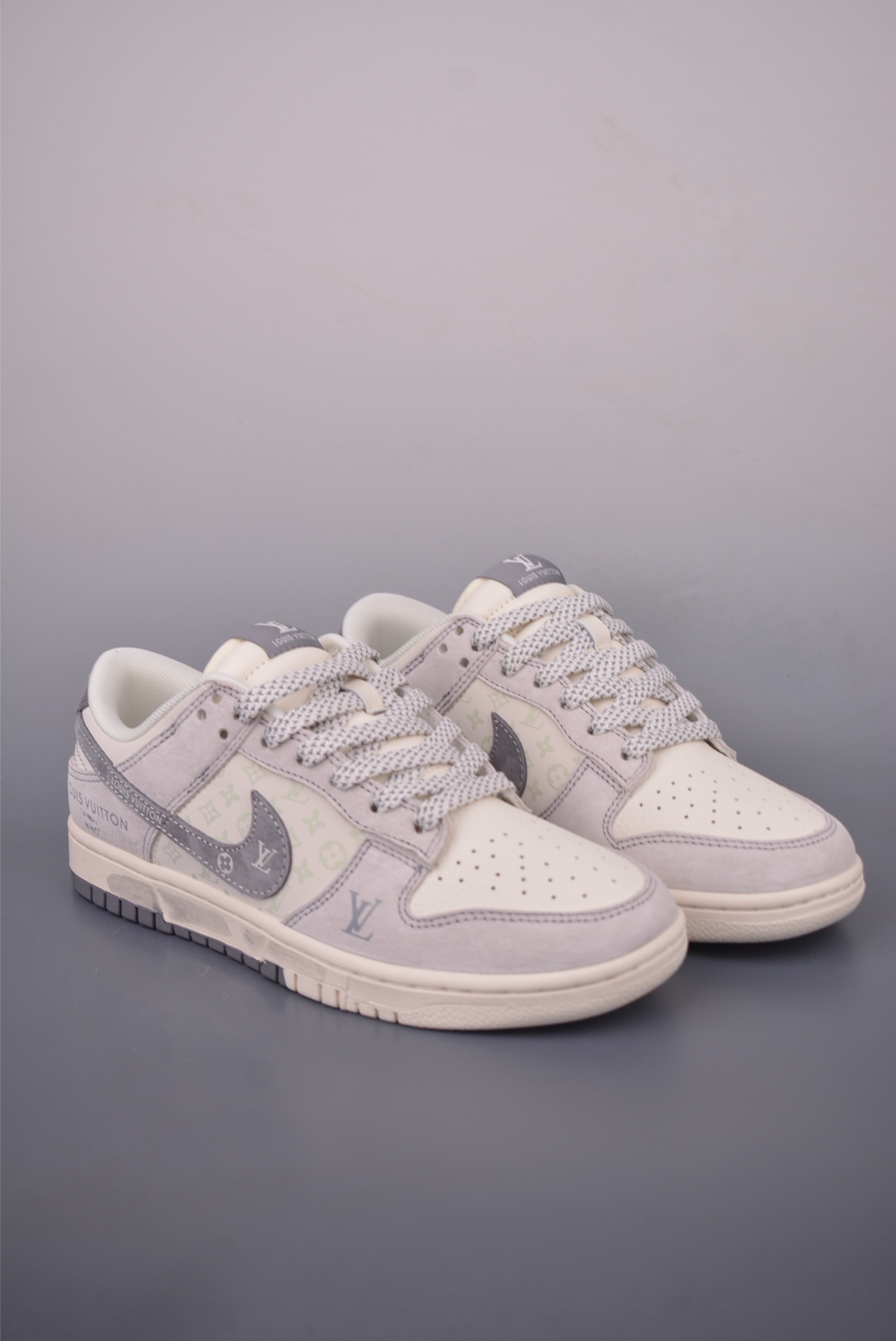Nike SB Dunk Low Louis Vuitton Collab Premium Quality Designer Sneakers 2 i1755642533423 274 0 0