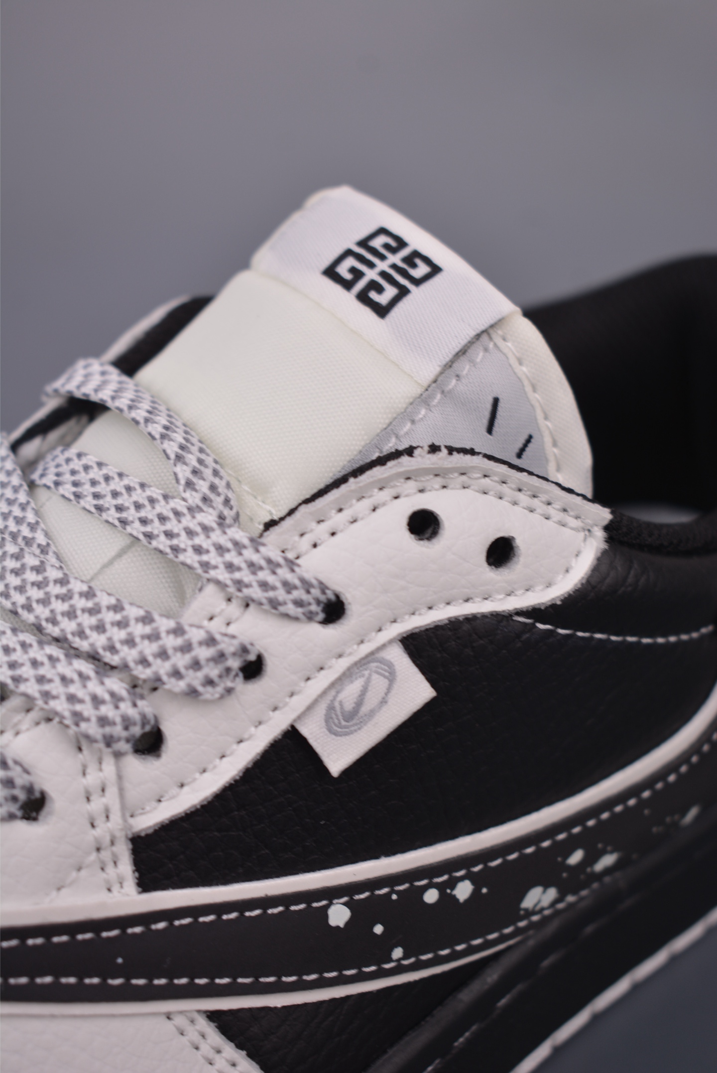 Fragment x Travis Scott x Givenchy Air Jordan 1 Low - Black Toe Design 8 i1755642571410 2528 0 6