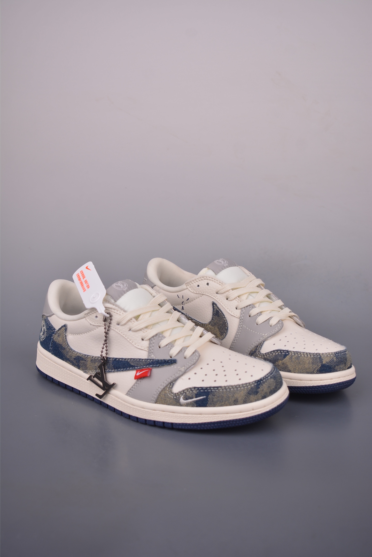 Fragment x Travis Scott x Louis Vuitton Air Jordan 1 Low Sneakers 2 i1755642617199 2612 0 0