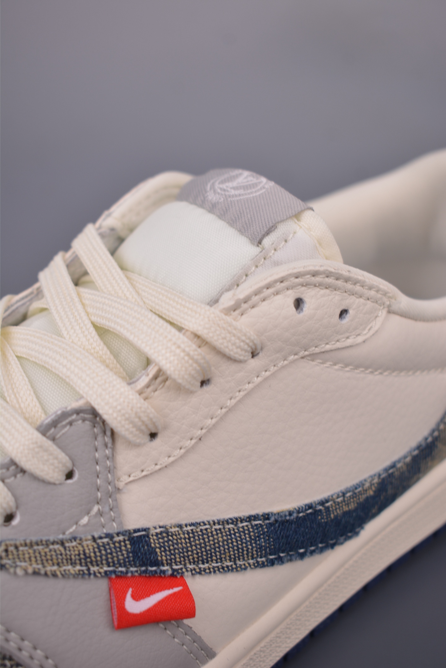 Fragment x Travis Scott x Louis Vuitton Air Jordan 1 Low Sneakers 8 i1755642618815 6610 0 6