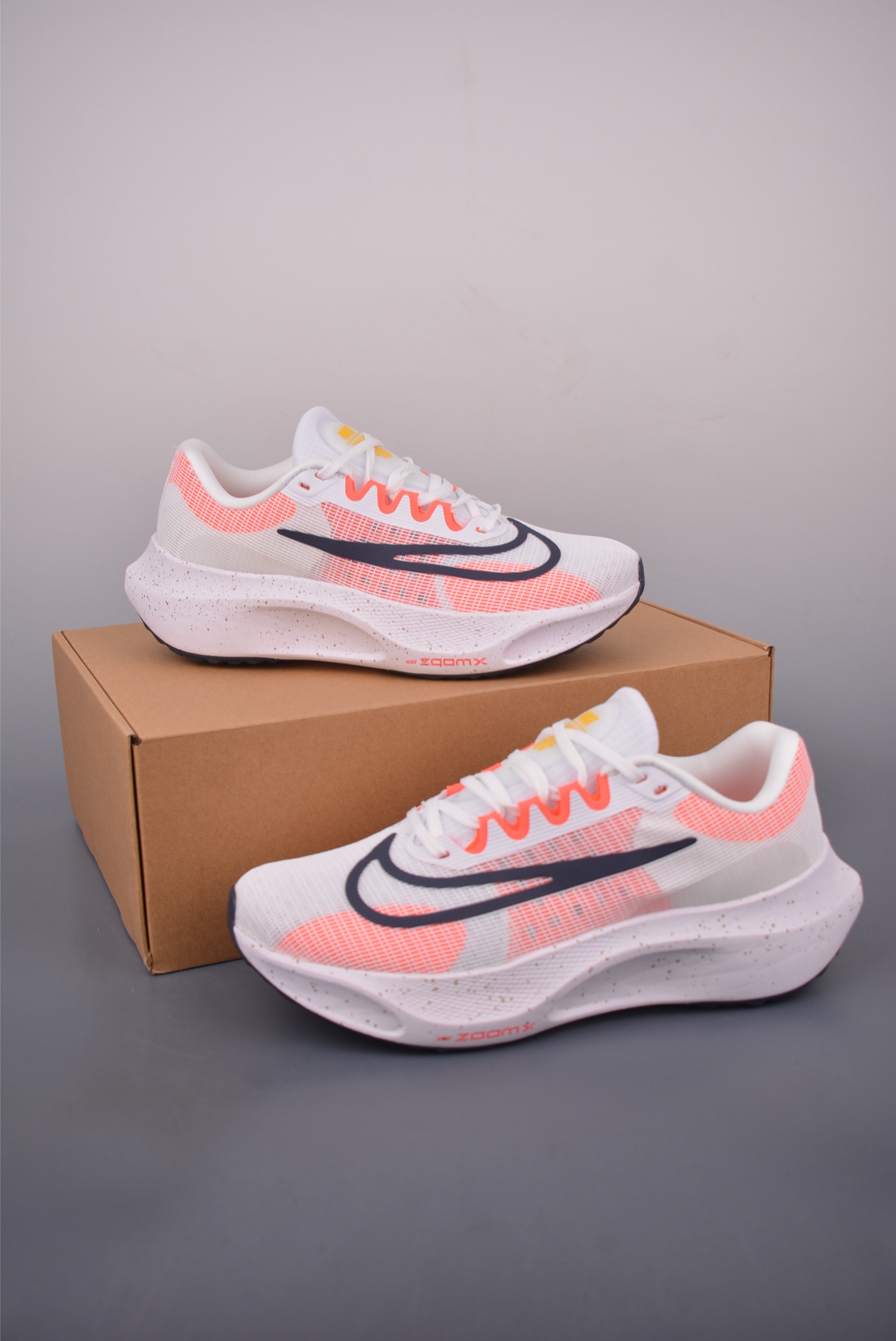 Nike Zoom Fly 5 Lightweight Running Shoes - React Foam Cushioning Comfort 3 i1755642807150 7846 0 1