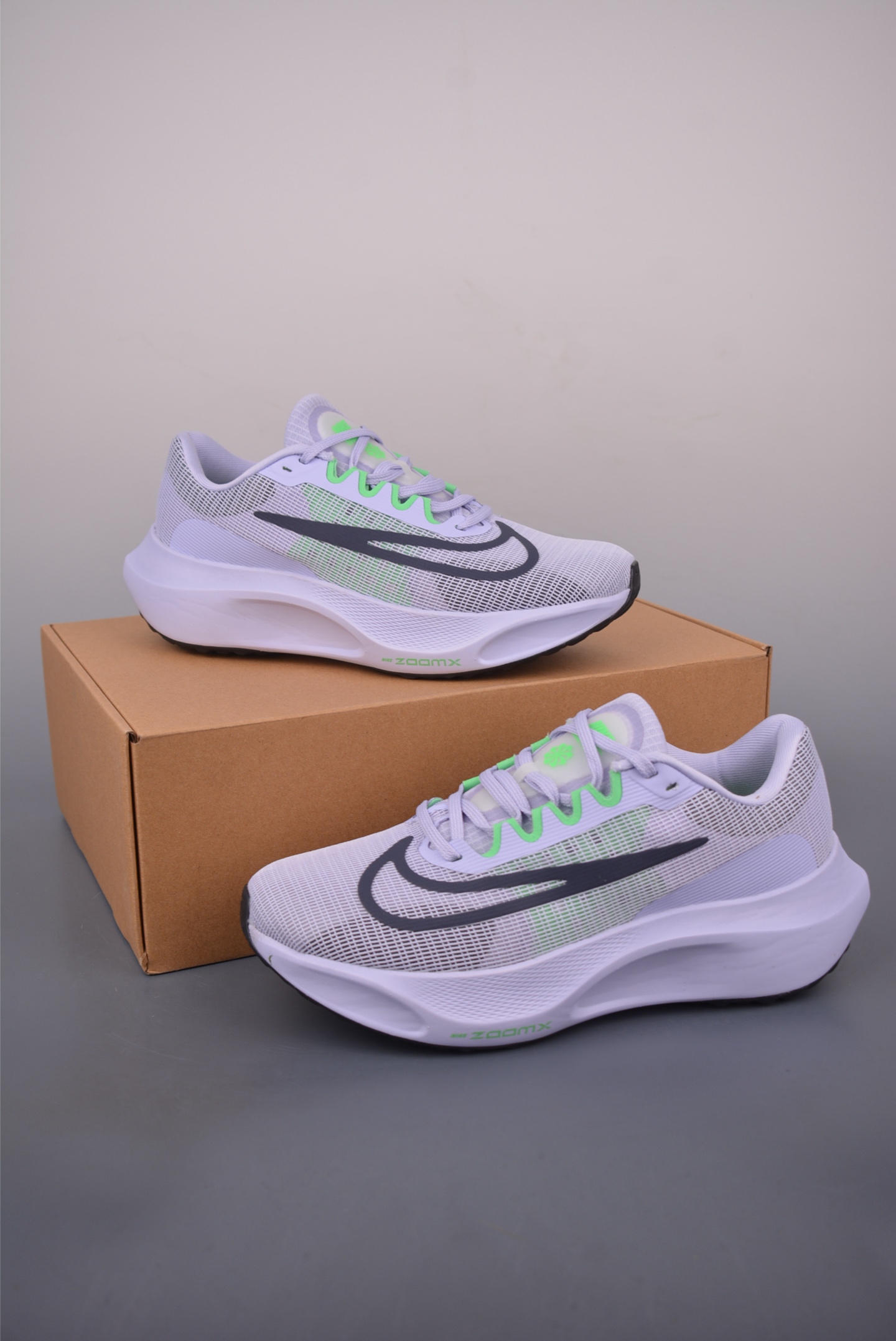 Nike Zoom Fly 5 Lightweight Running Shoes - React Foam Cushioning Comfort 2 i1755642807217 8158 0 0