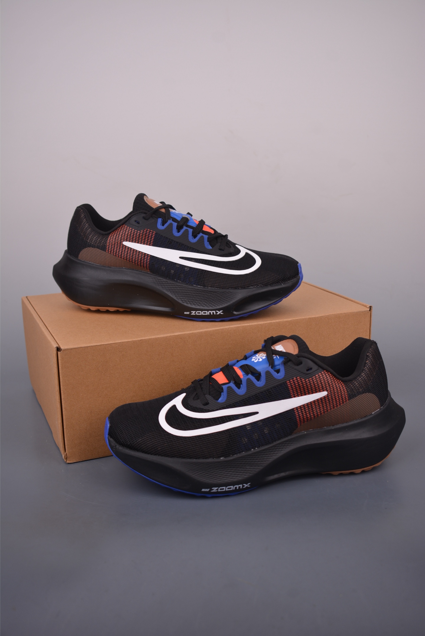 Nike Zoom Fly 5 Lightweight Running Shoes - React Foam Cushioning Comfort 5 i1755642807229 2304 0 3