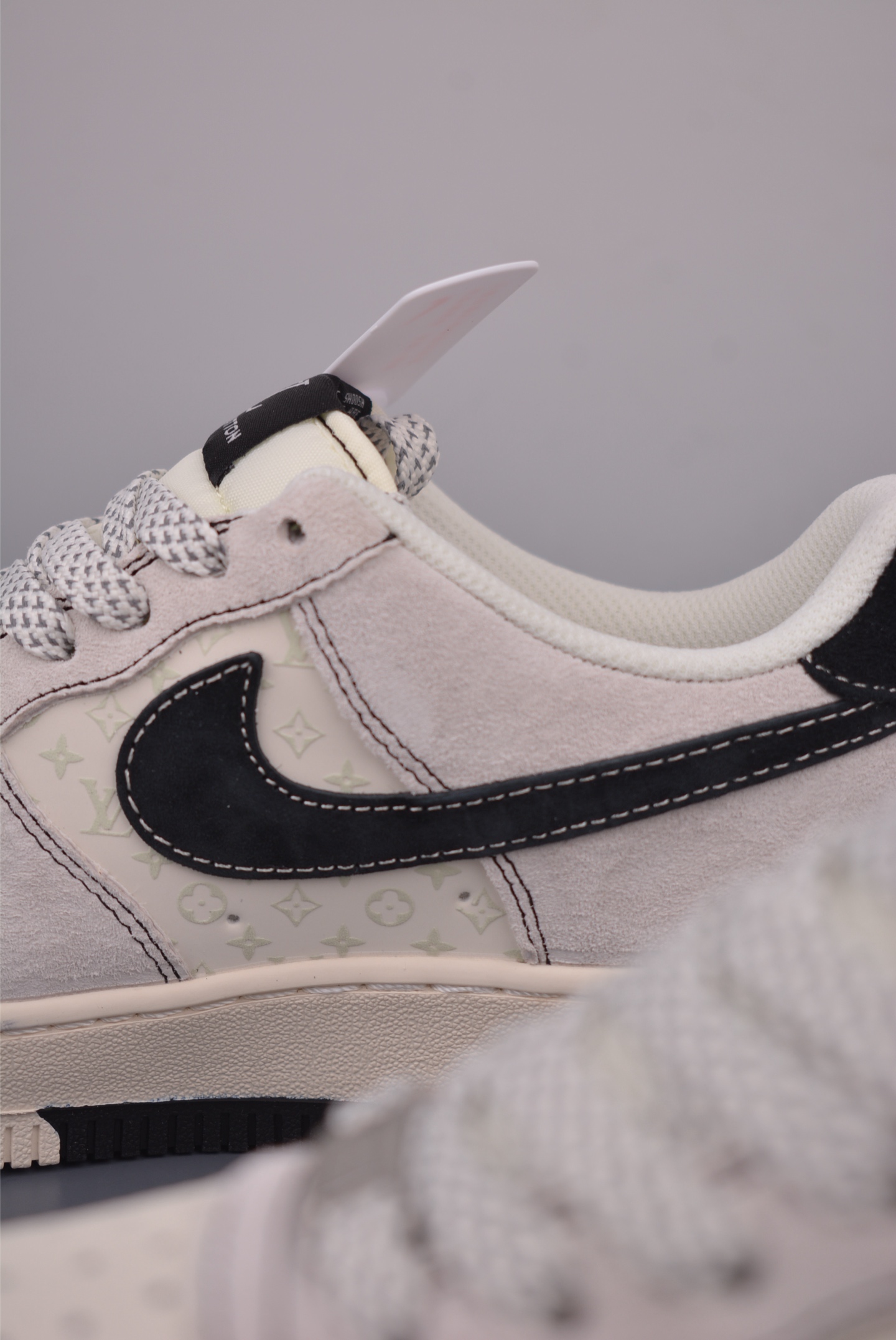 Nike Air Force 1 Low Louis Vuitton Collab Designer Sneakers 8 i1755727246489 5311 0 7