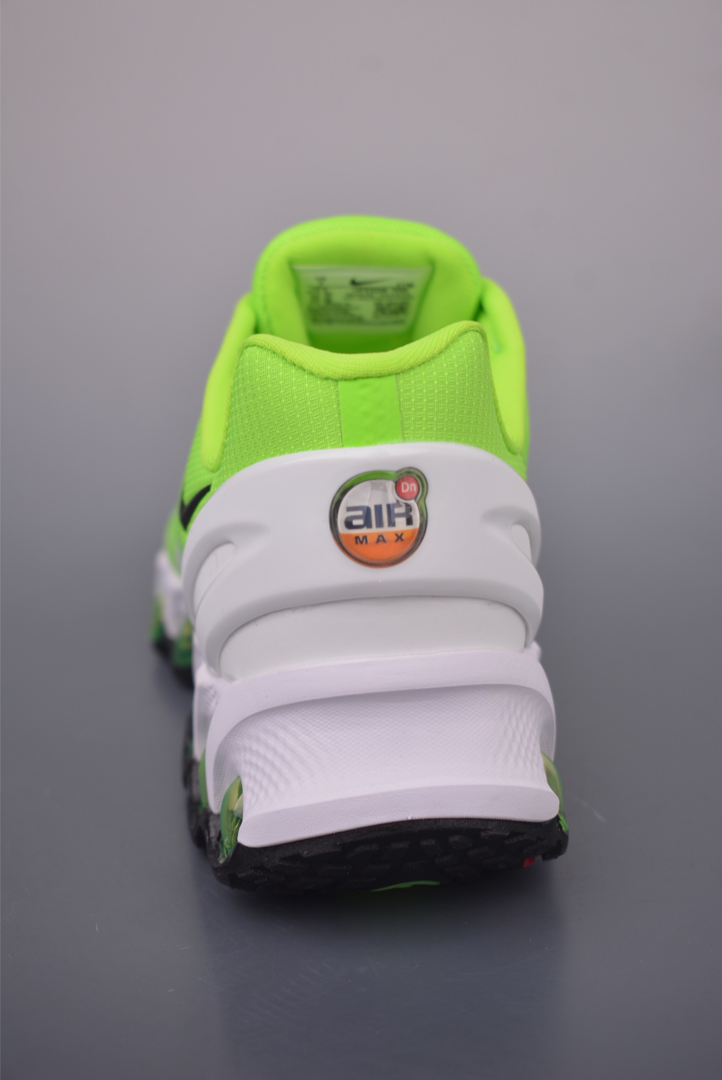 Nike Air Max DN8: Full-Length Air Cushioning for Ultimate Comfort 4 i1755727603294 1580 0 3
