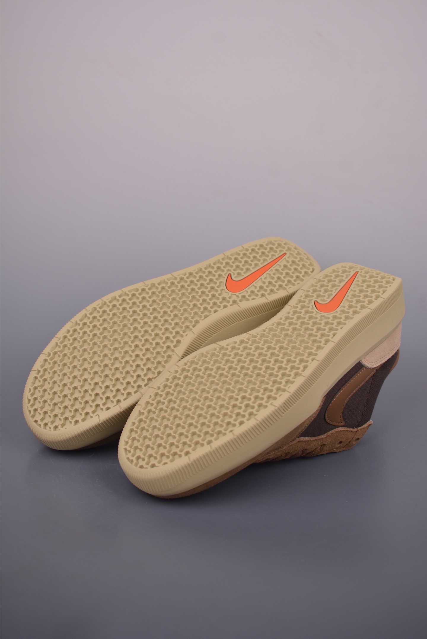 Nike SB Force 58 Skate Shoes, Vulcanized Cupsole, Basketball-Inspired Style 3 i1755727638918 8553 0 2