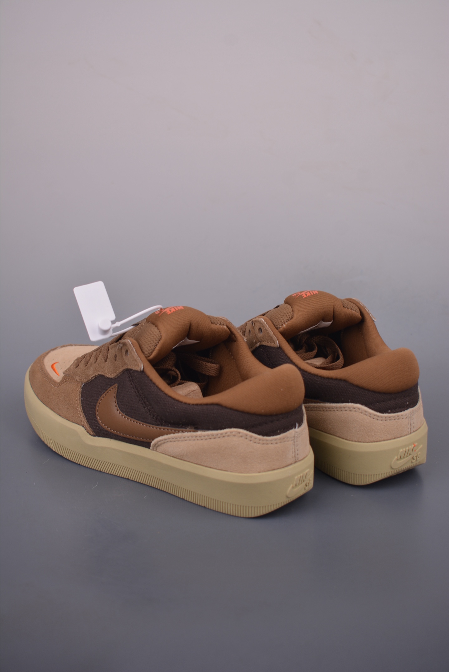 Nike SB Force 58 Skate Shoes, Vulcanized Cupsole, Basketball-Inspired Style 2 i1755727640556 6043 0 1
