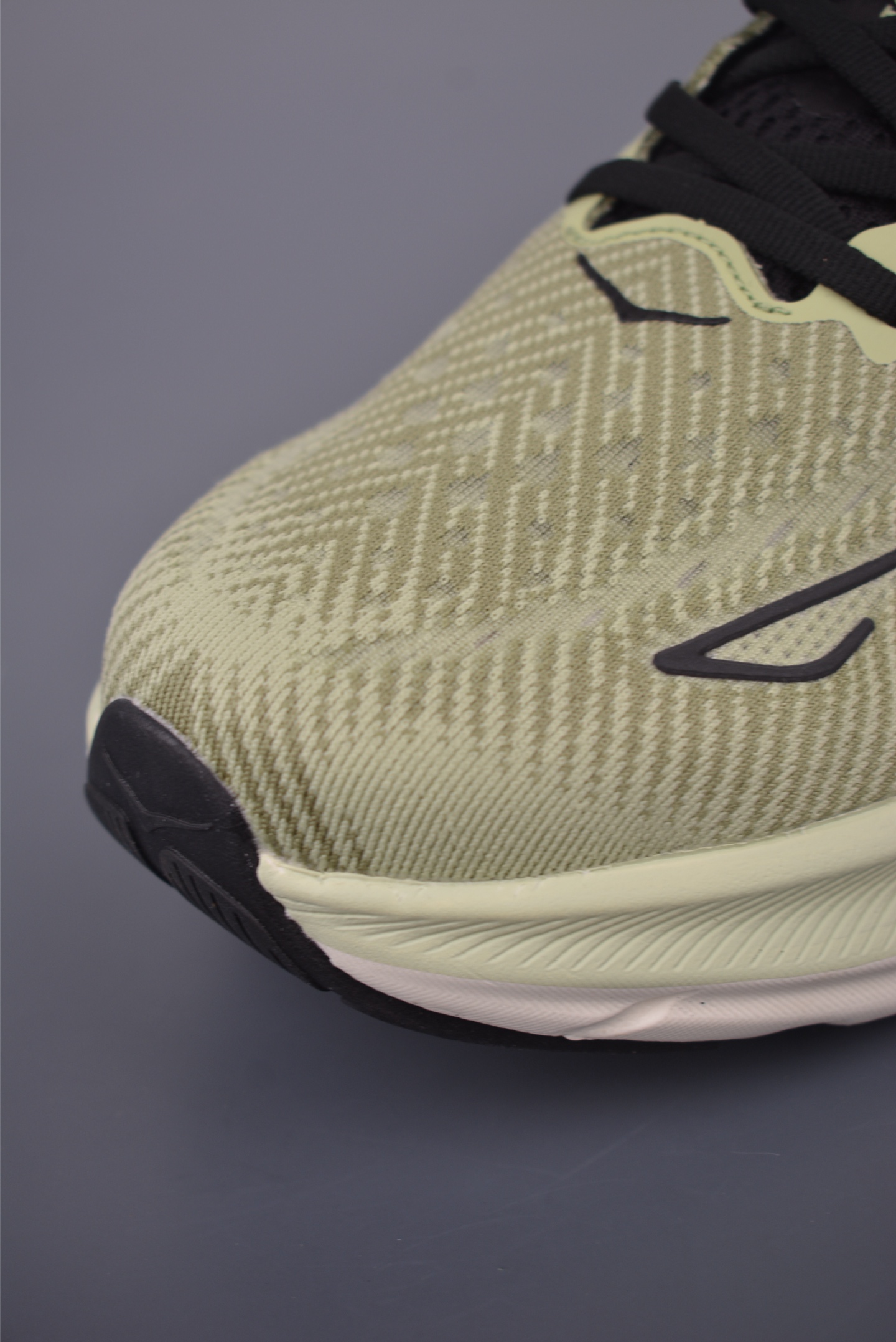 Hoka Clifton 9 Running Shoes - Comfortable, Durable, and Slip-Resistant 7 i1755727677883 8869 0 5