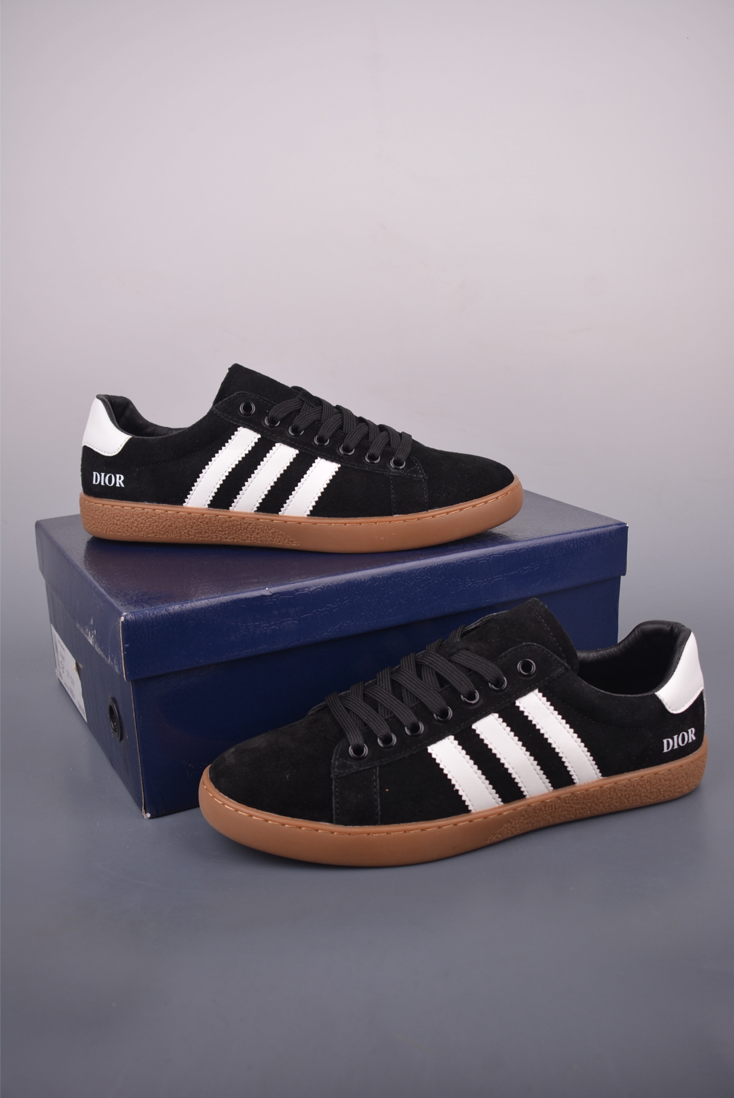 Dior CD1 Low-Top Suede Sneakers with Signature 'Dior' Logo, Black/White 1 i1755727870441 8375 0 4