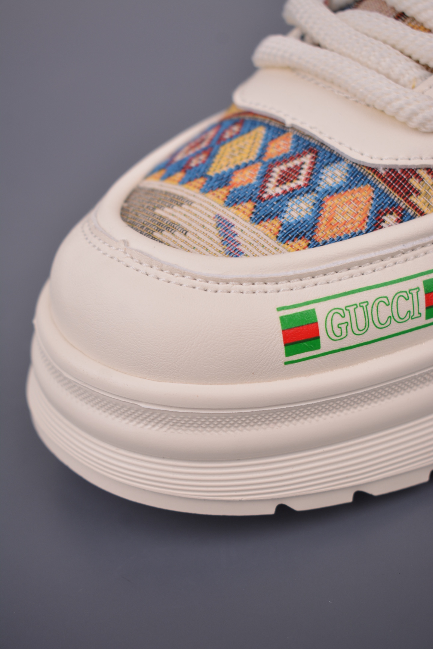Gucci Men's Geometric Pattern Leather Sneakers - Stylish & Comfortable 6 i1755727936246 5114 0 5