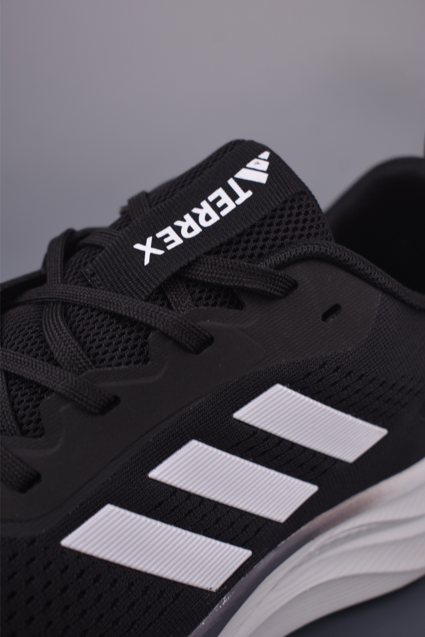 Adidas TERREX GORE-TEX Lightweight Comfortable Water-Resistant Trail Running Shoes 8 i1755728158938 4735 0 6