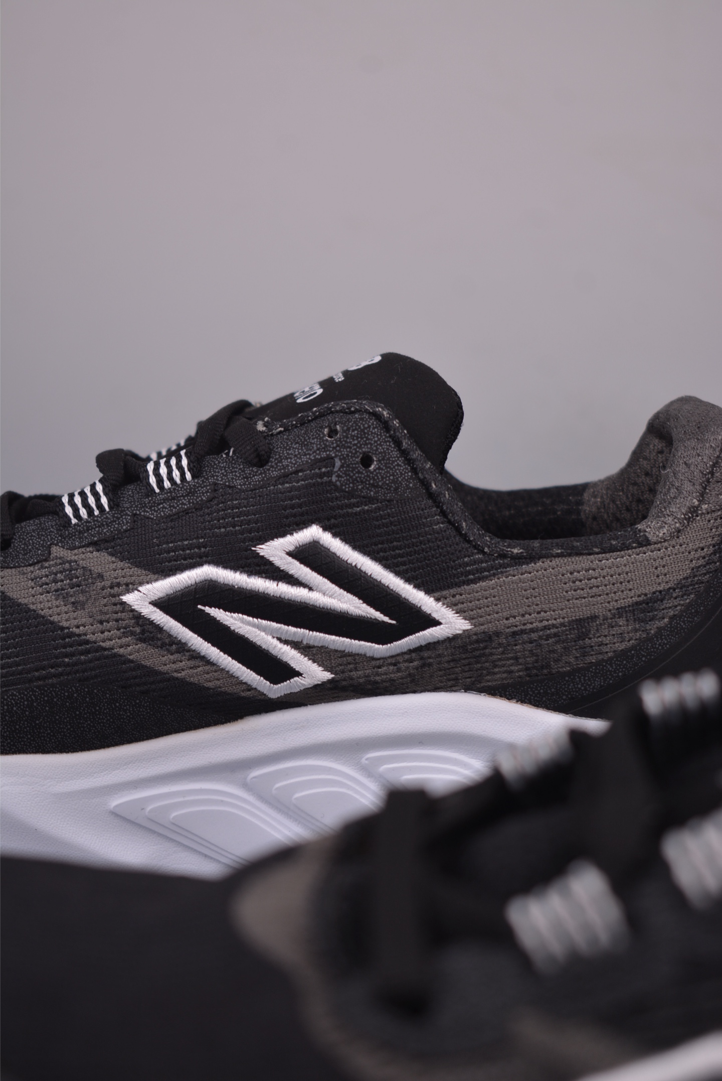 New Balance Fresh Foam X 880v12 Running Shoes - Lightweight & Cushioned 8 i1755728218317 6186 0 7