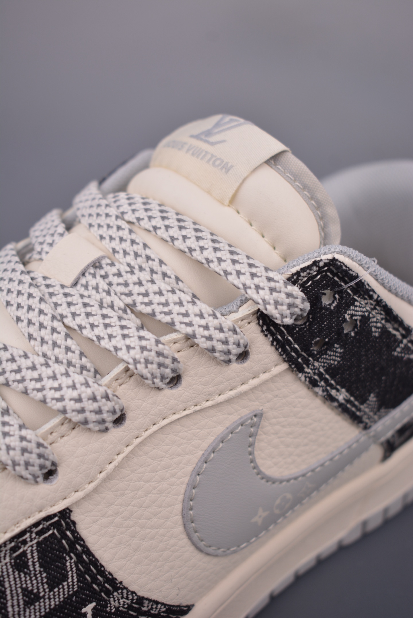 Nike SB Dunk Low Louis Vuitton Sneakers Premium Quality, Stylish Design 8 i1755728316636 2132 0 6