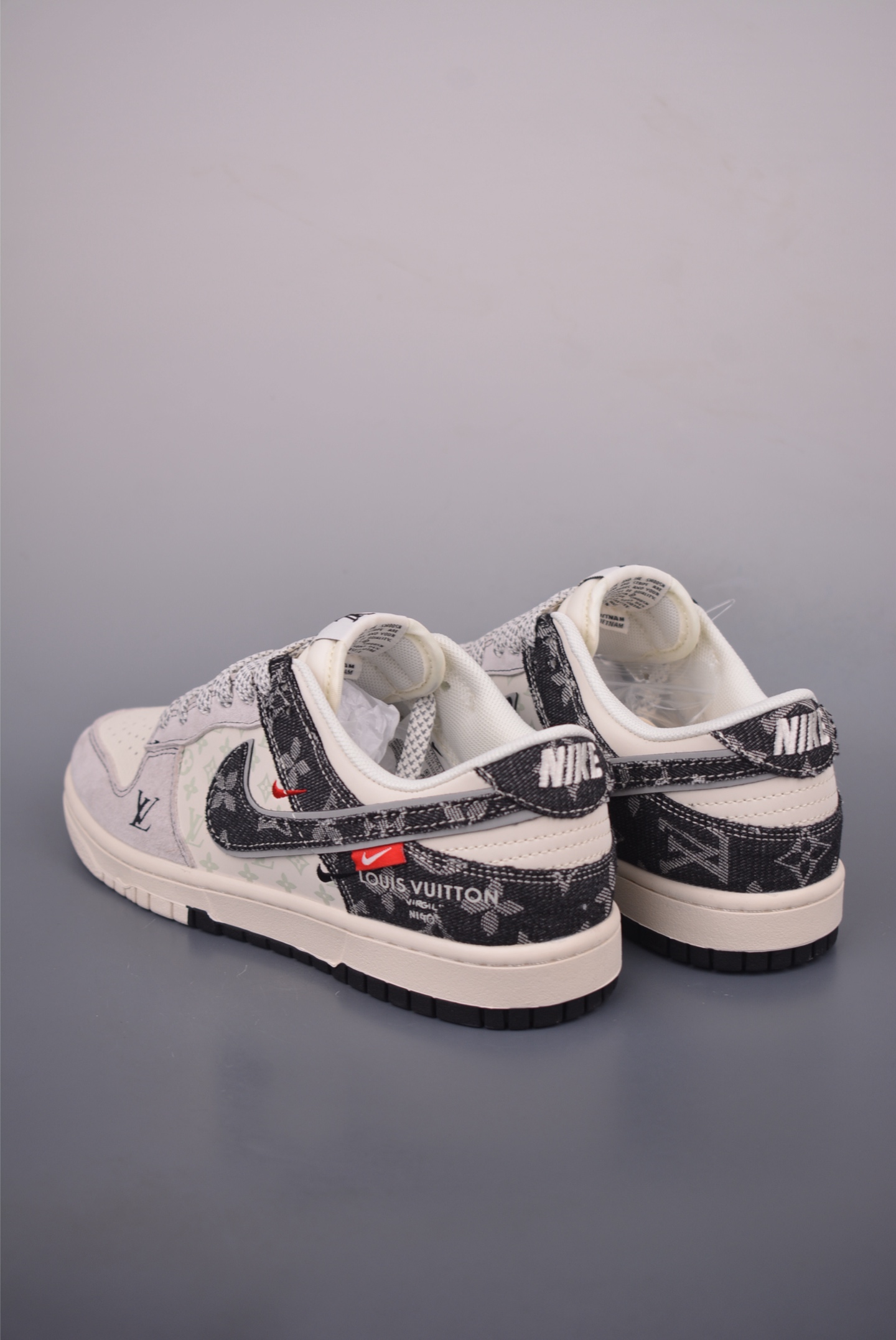 Nike SB Dunk Low Louis Vuitton Custom Sneakers - Premium Quality 3 i1755728398249 9464 0 1