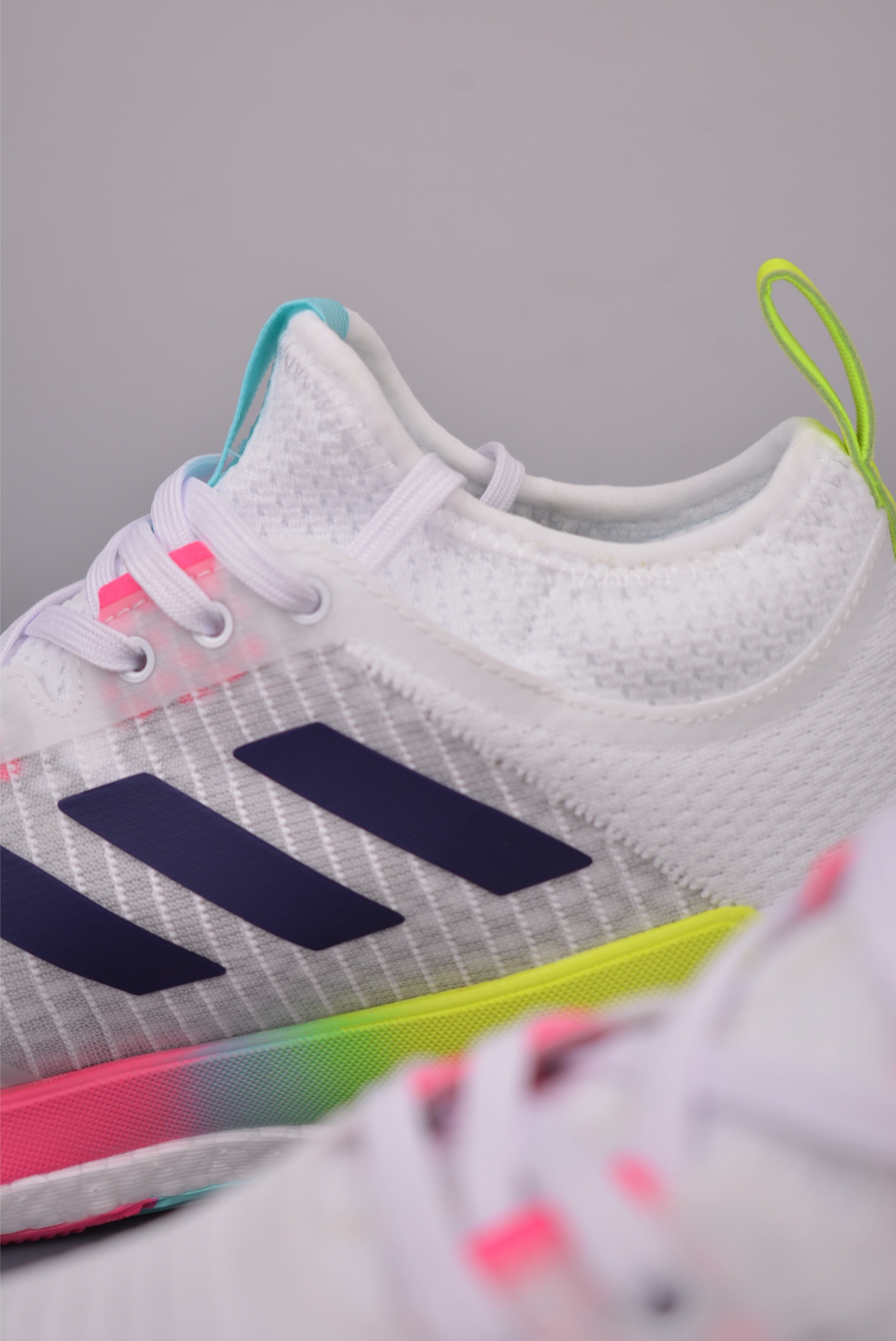 Adidas Crazyflight Mid Volleyball Shoes - High Performance & Stylish Footwear 9 i1755813145702 97 0 7