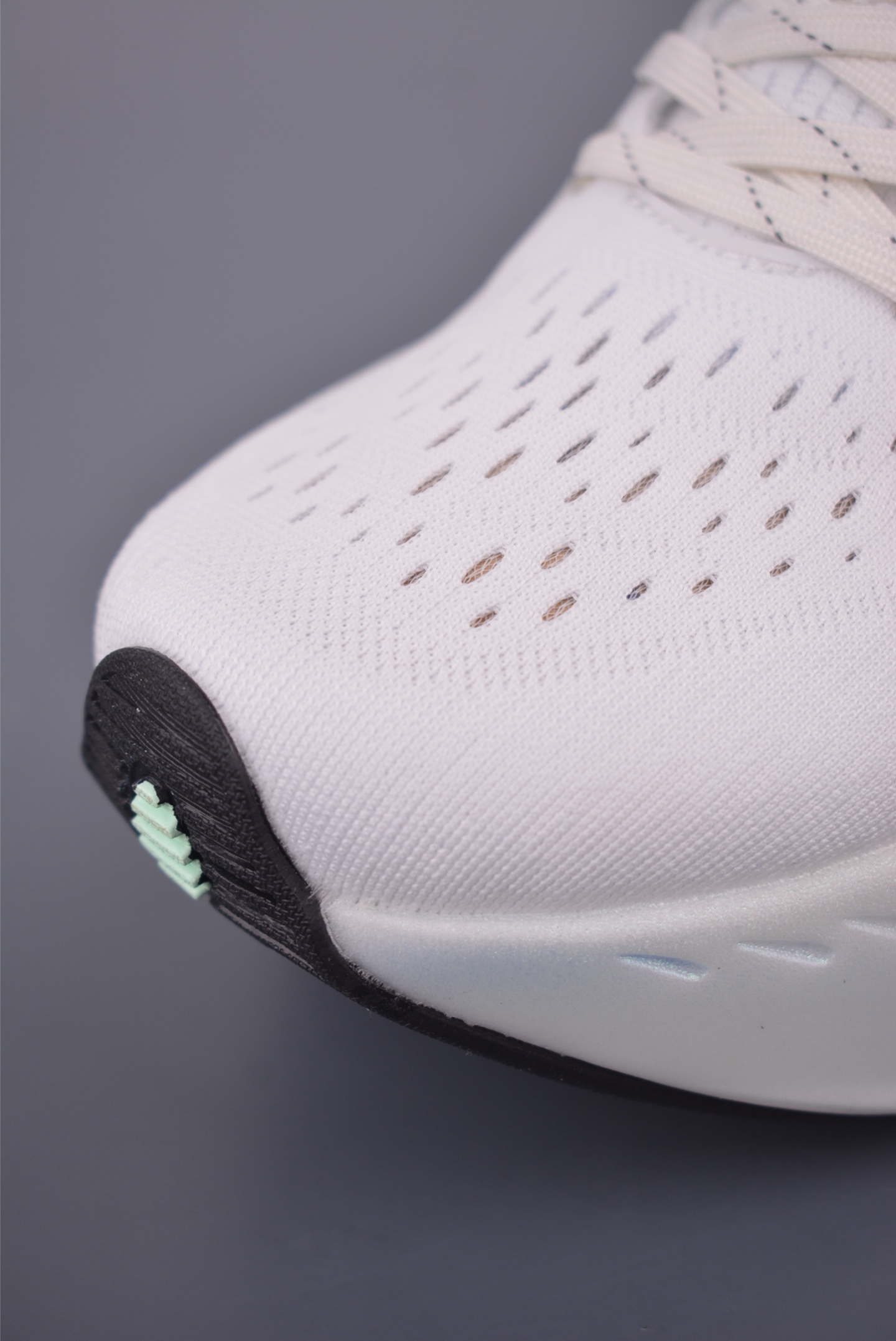 Brooks 布鲁克斯 Giycerin Max 超弹轻盈跑步鞋 120436