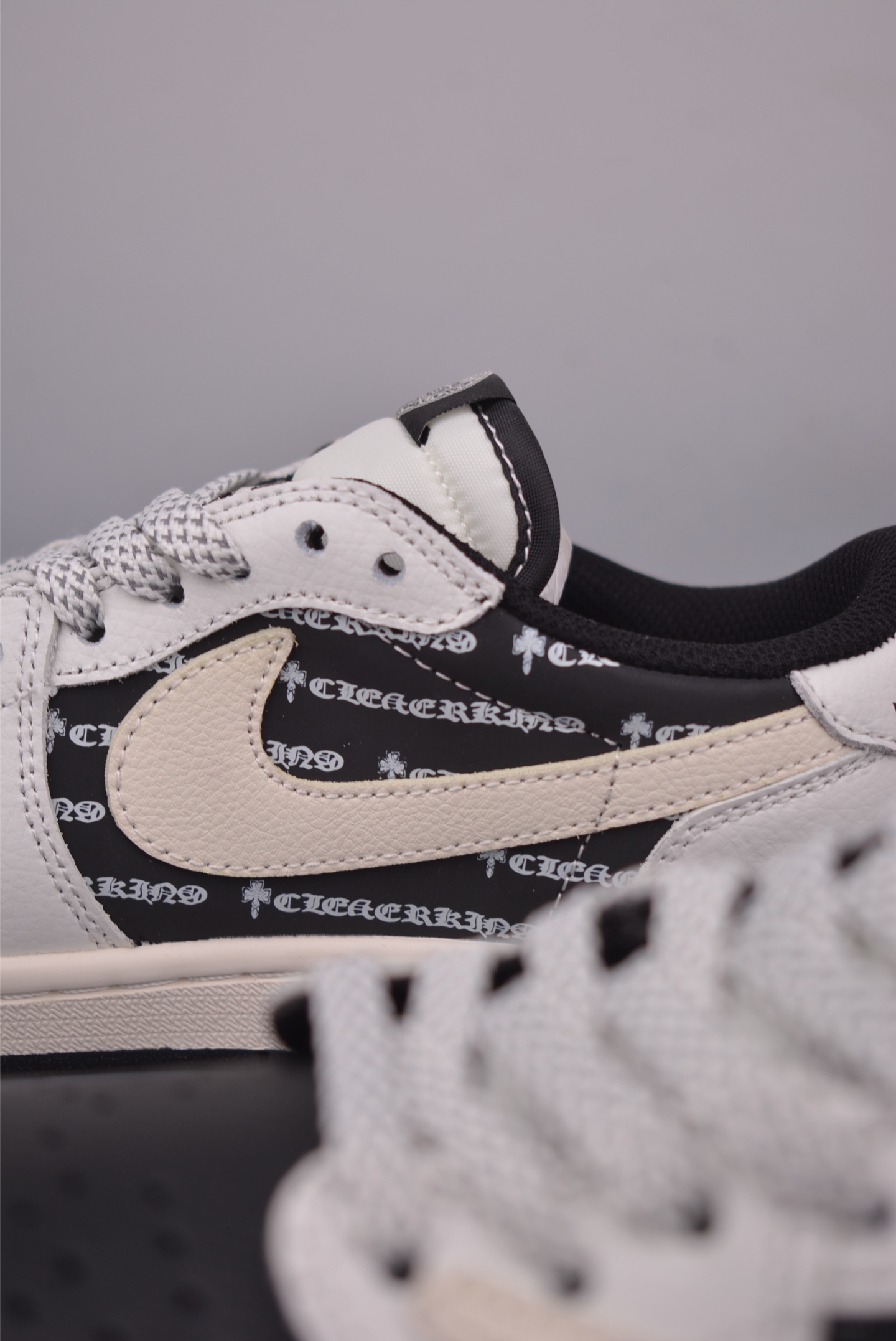 Fragment x Travis Scott x Chrome Hearts Air Jordan 1 Low 8 i1755813654604 3088 0 7