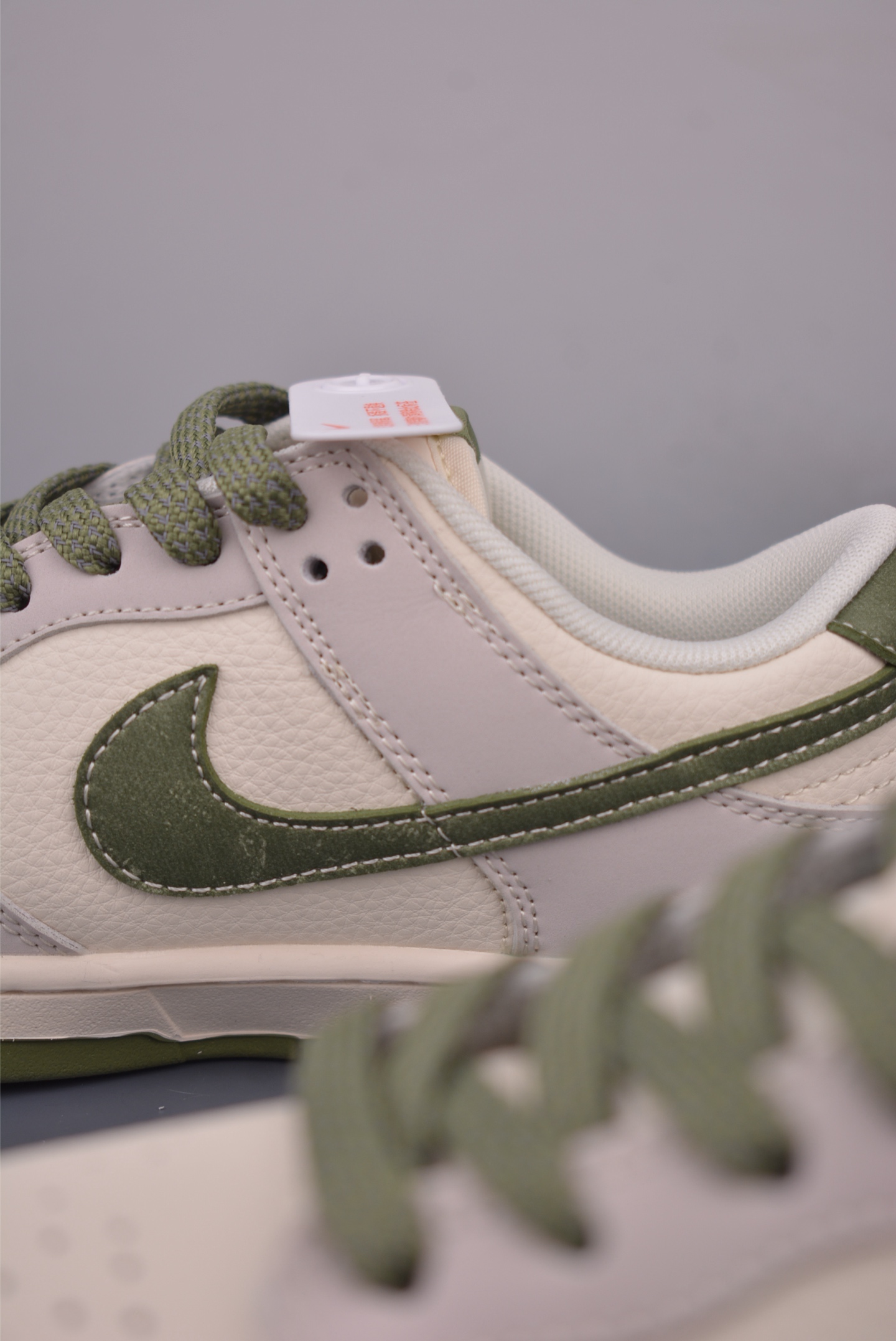 Nike SB Dunk Low Louis Vuitton Olive Green Sneakers - Premium Quality 9 i1755813800171 3798 0 7