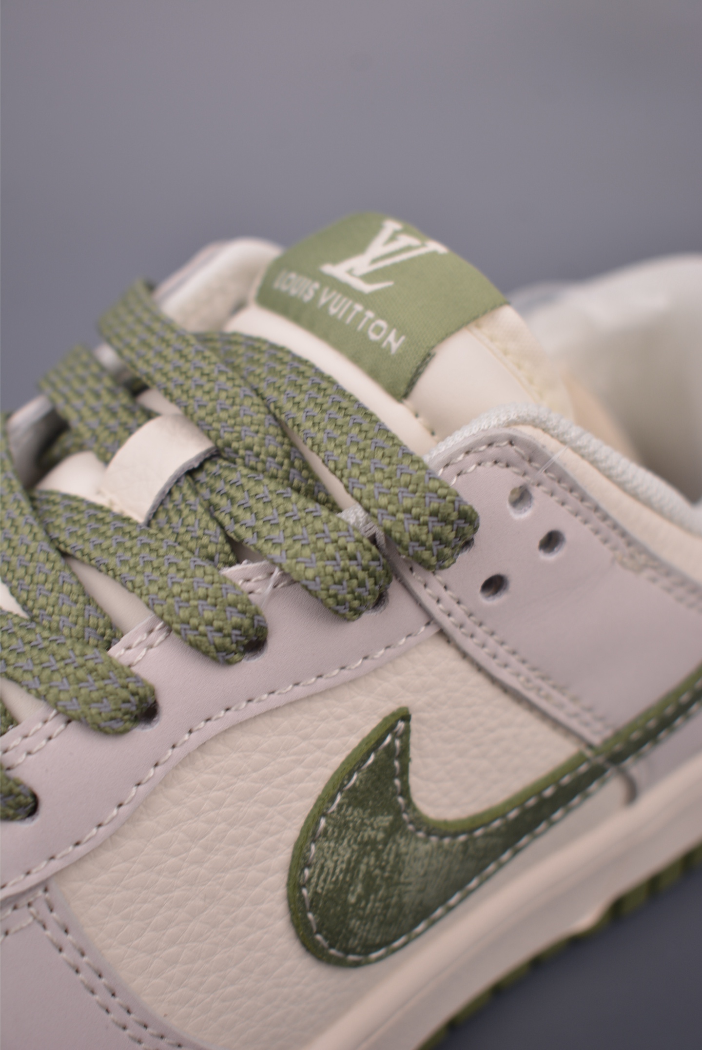 Nike SB Dunk Low Louis Vuitton Olive Green Sneakers - Premium Quality 8 i1755813800209 2209 0 6