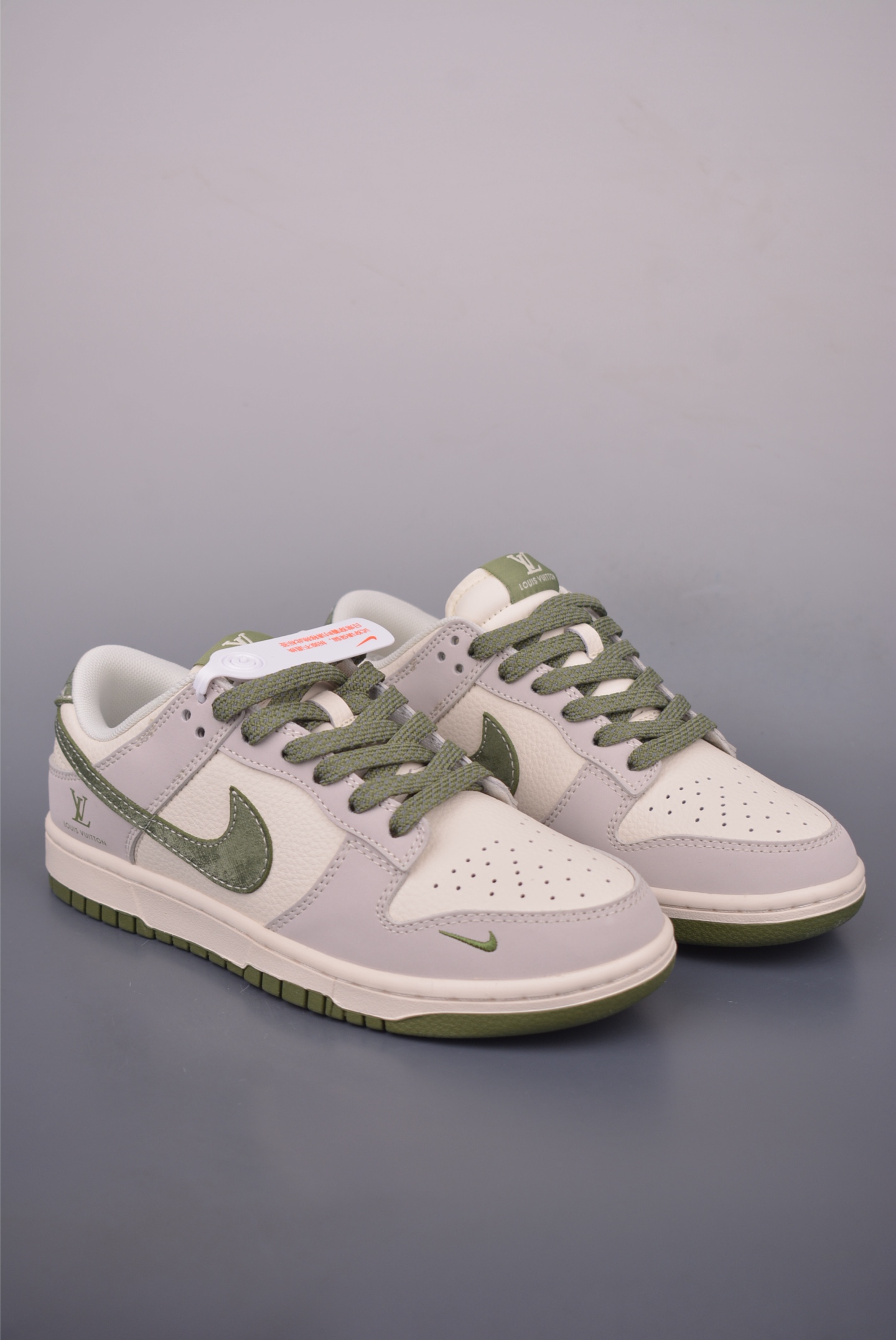 Nike SB Dunk Low Louis Vuitton Olive Green Sneakers - Premium Quality 2 i1755813801939 746 0 0
