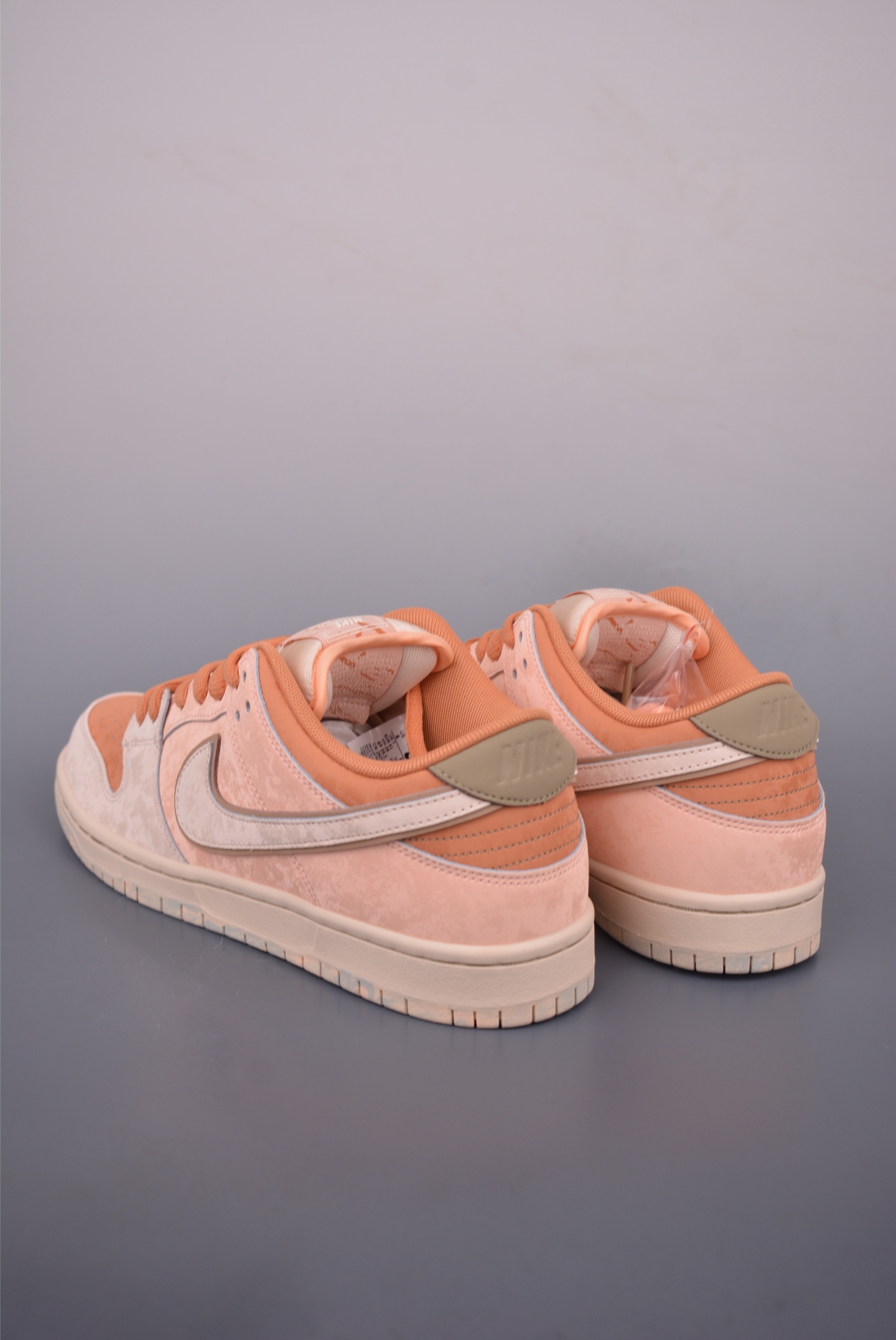 Nike SB Dunk Low Peach Cream Premium Leather Sneakers - Style & Comfort 2 i1755813937981 2786 0 1