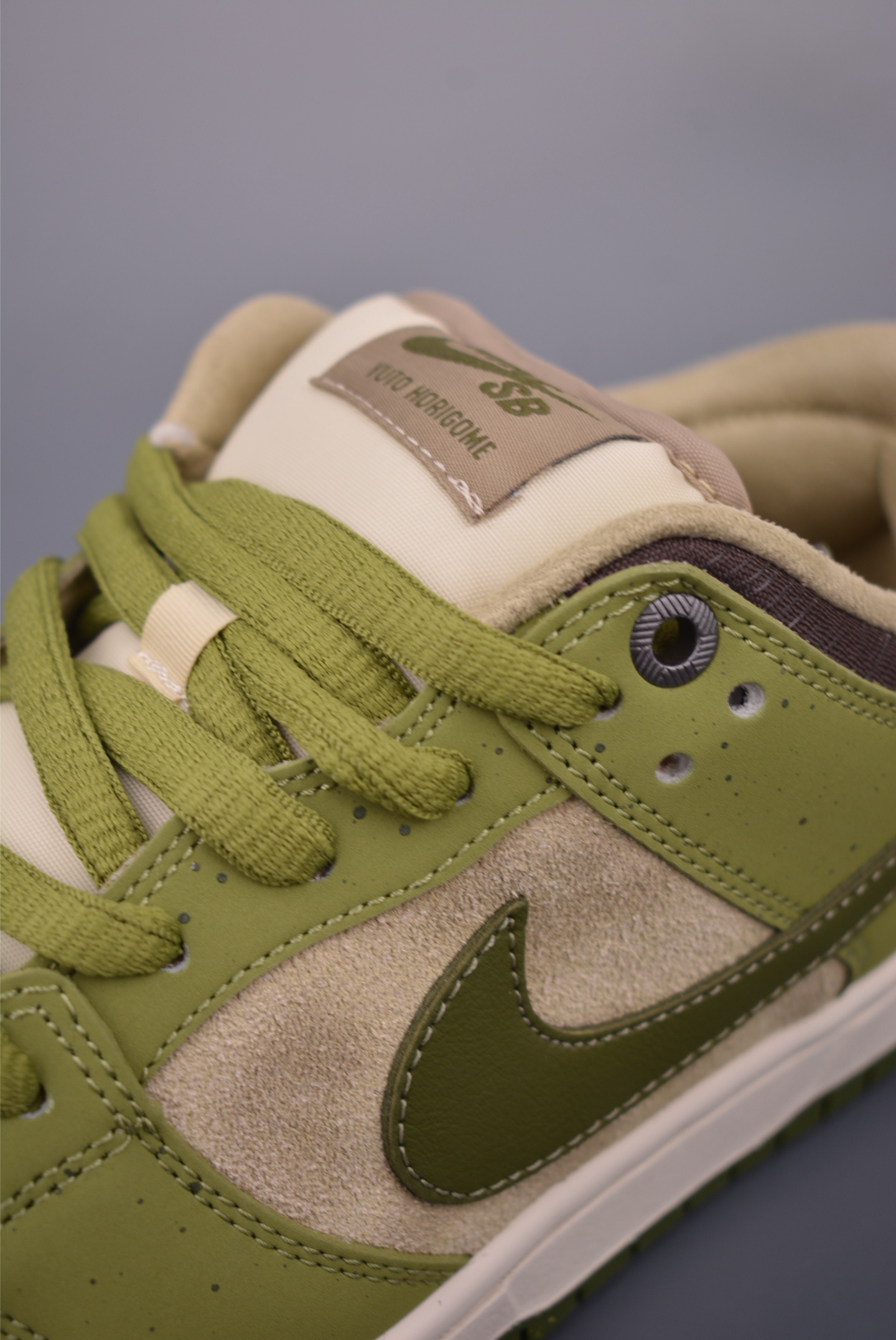 Nike SB Dunk Low Olive Green Premium Leather Sneakers HF8022/3002622 8 i1755813963639 6458 0 6