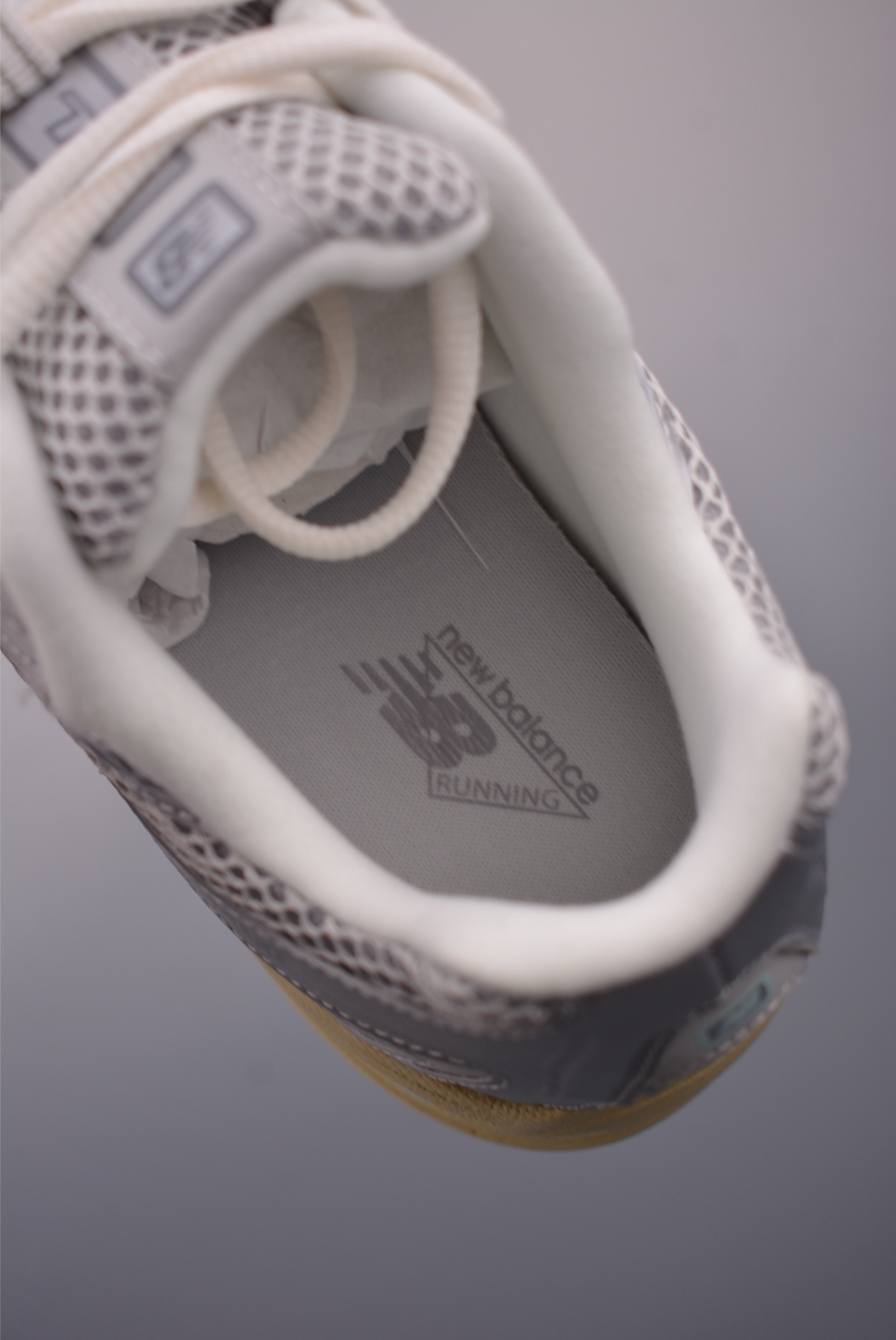 New Balance 740 Retro Running Shoes - Silver, Comfortable & Stylish 10 i1755814073851 2682 0 8
