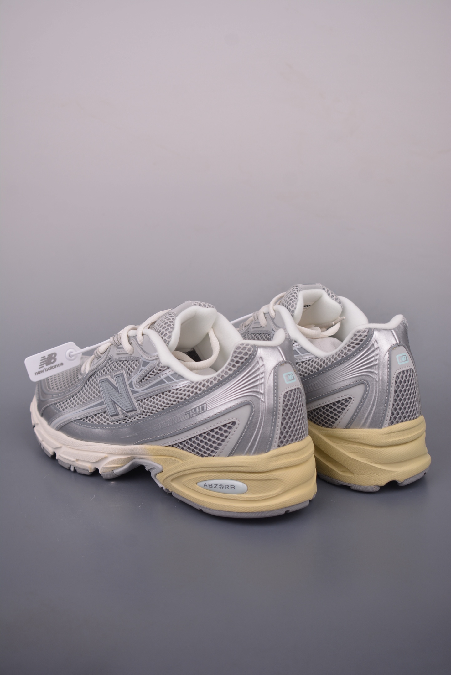 New Balance 740 Retro Running Shoes - Silver, Comfortable & Stylish 3 i1755814073864 142 0 1