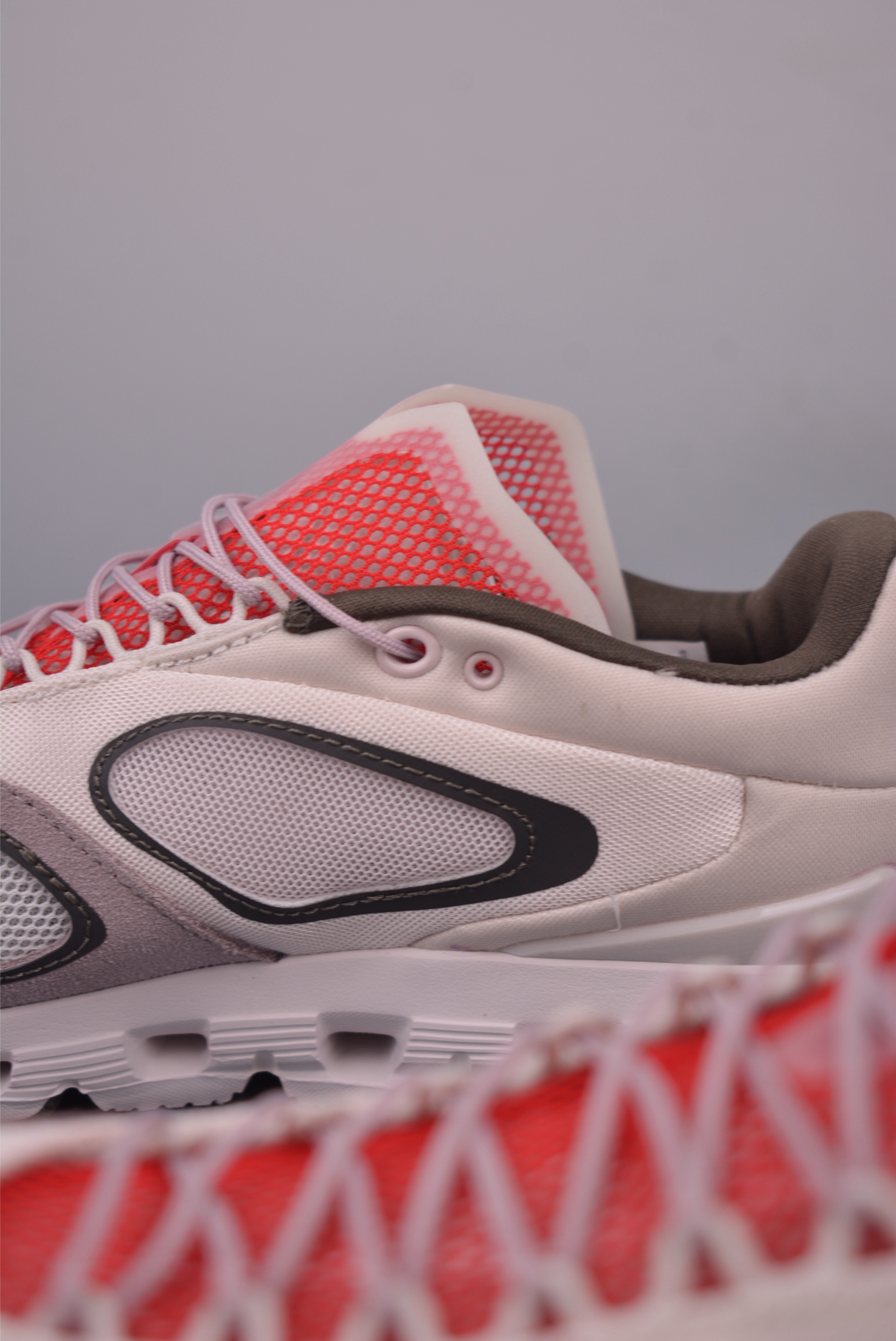On Cloud X FKA Running Shoes Cloud Hi Edge Urban Exploration - Style & Comfort 9 i1755900281265 3863 0 7