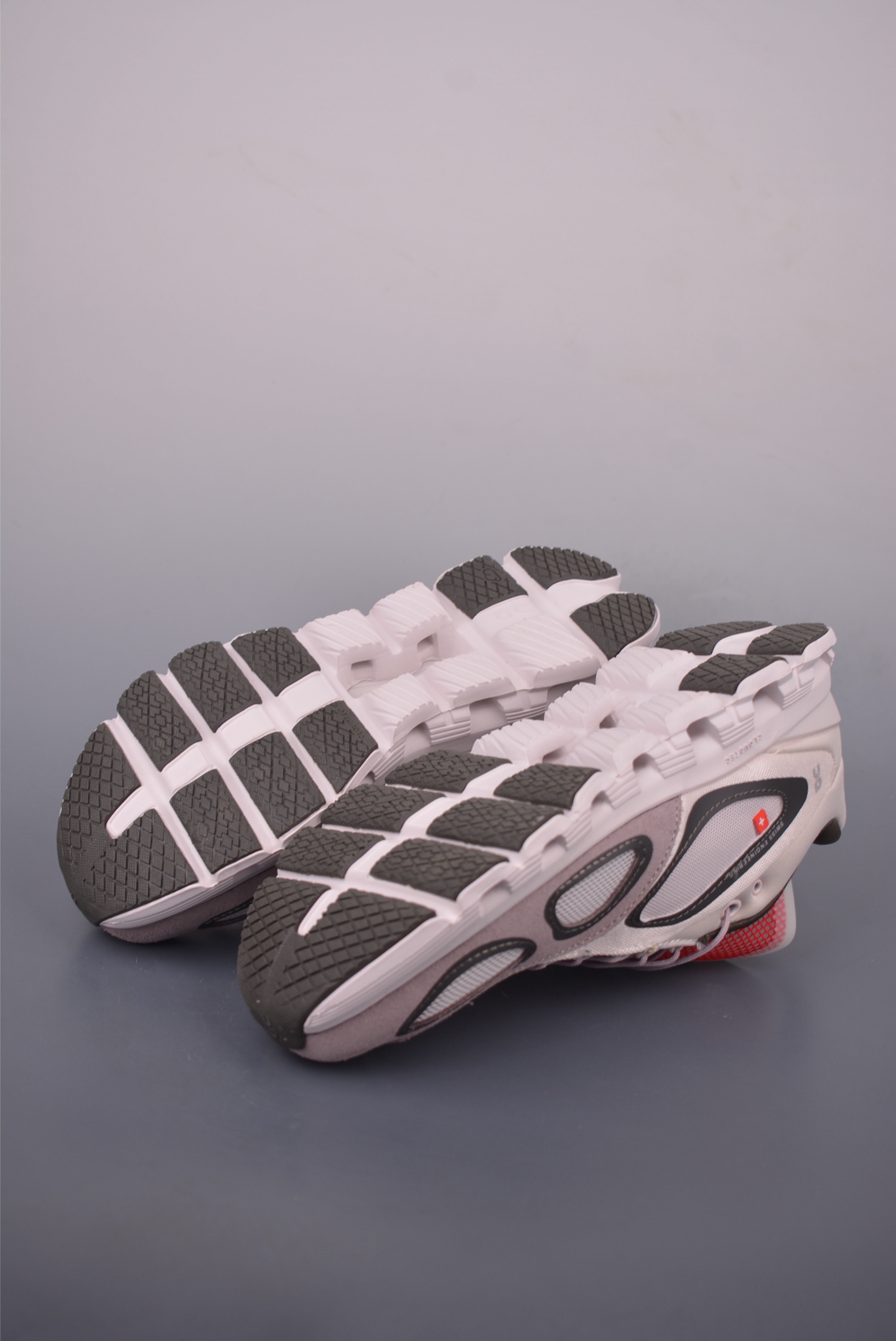 On Cloud X FKA Running Shoes Cloud Hi Edge Urban Exploration - Style & Comfort 4 i1755900283814 7379 0 2